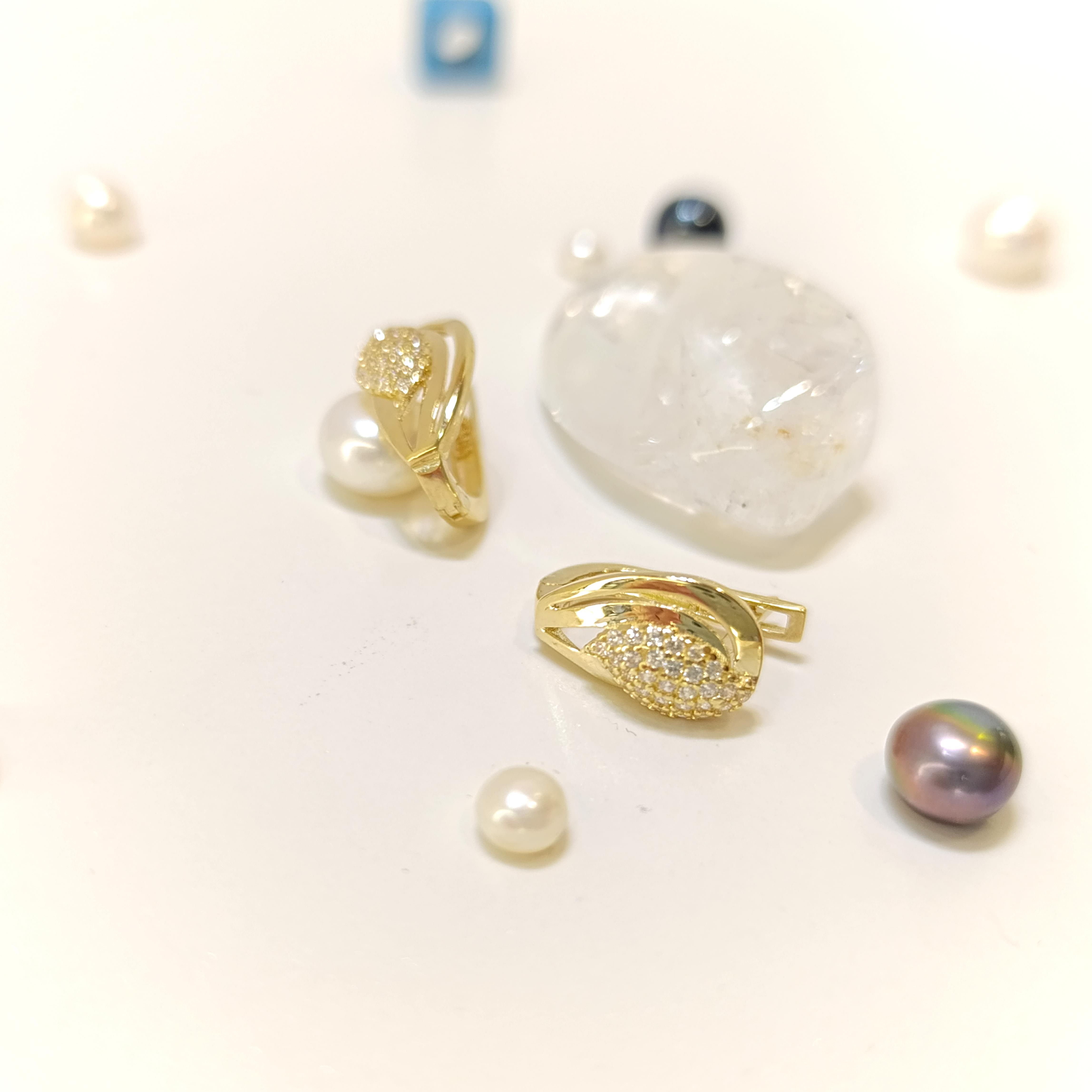 Kuğu Küpe 14 Ayar Altın HD VİDEOLU