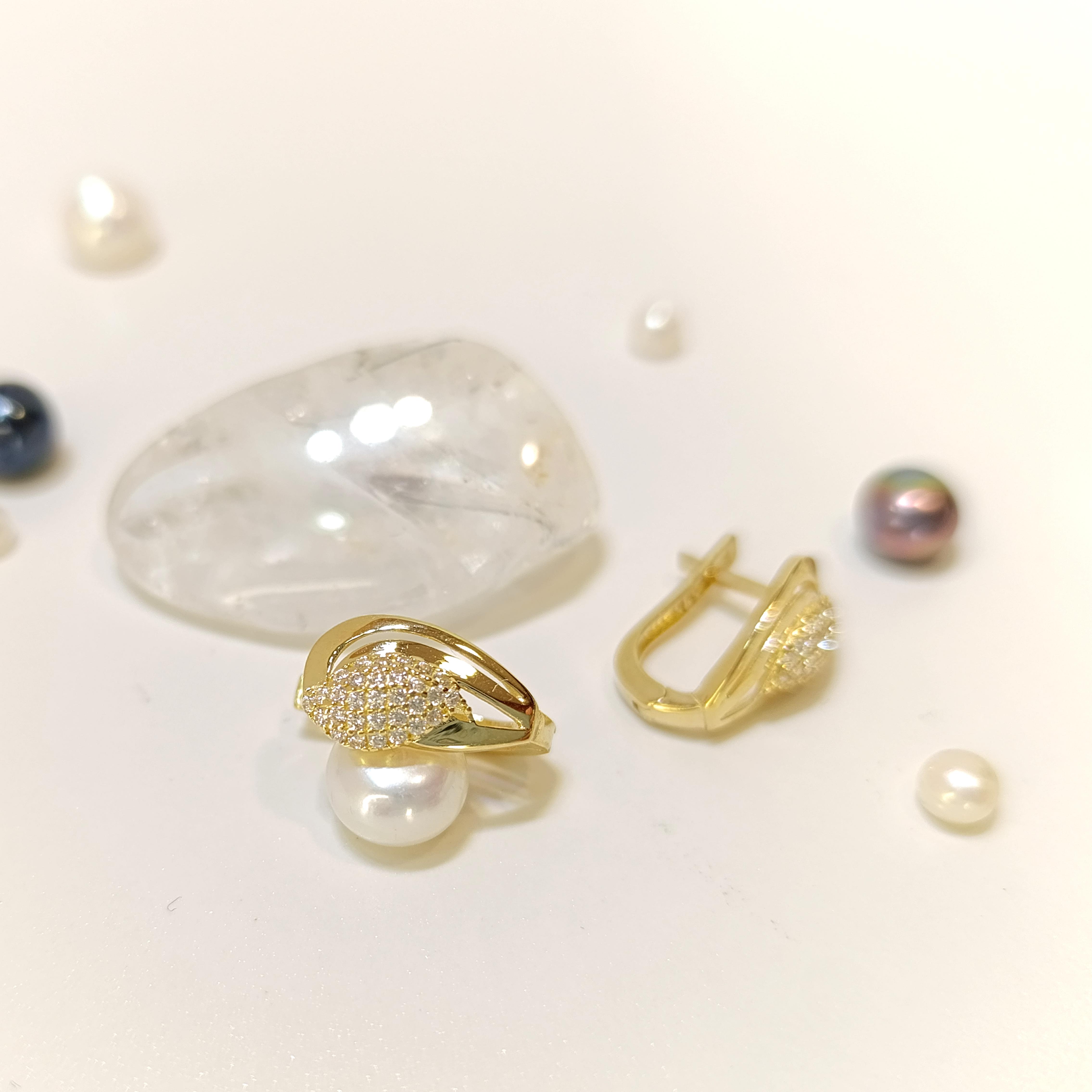 Kuğu Küpe 14 Ayar Altın HD VİDEOLU