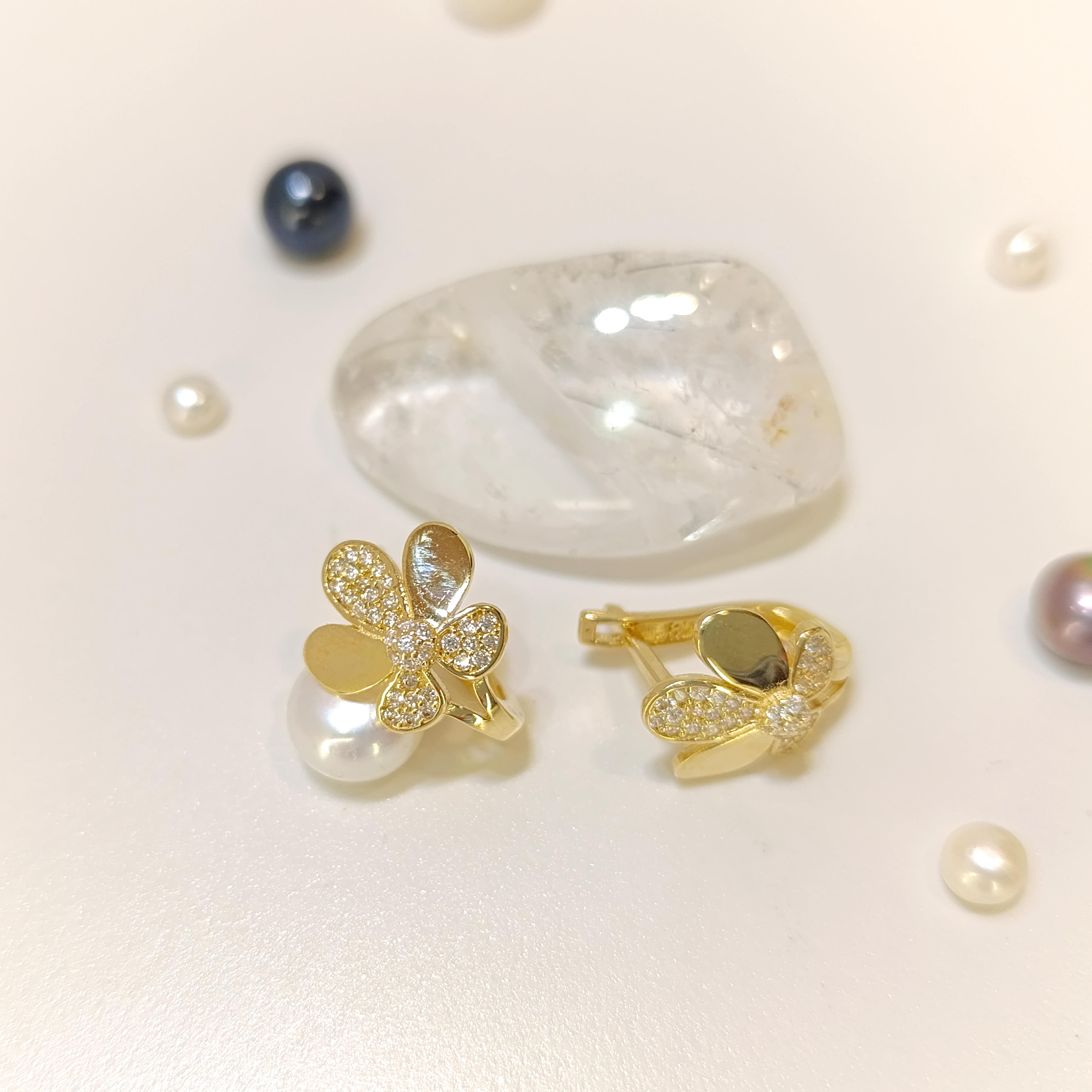 Orkide Küpe 14 Ayar Altın HD VİDEOLU