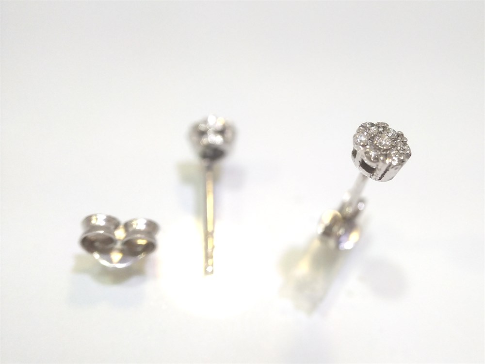 Pırlanta Kronet Tektaş Küpe 14 Ayar Altın