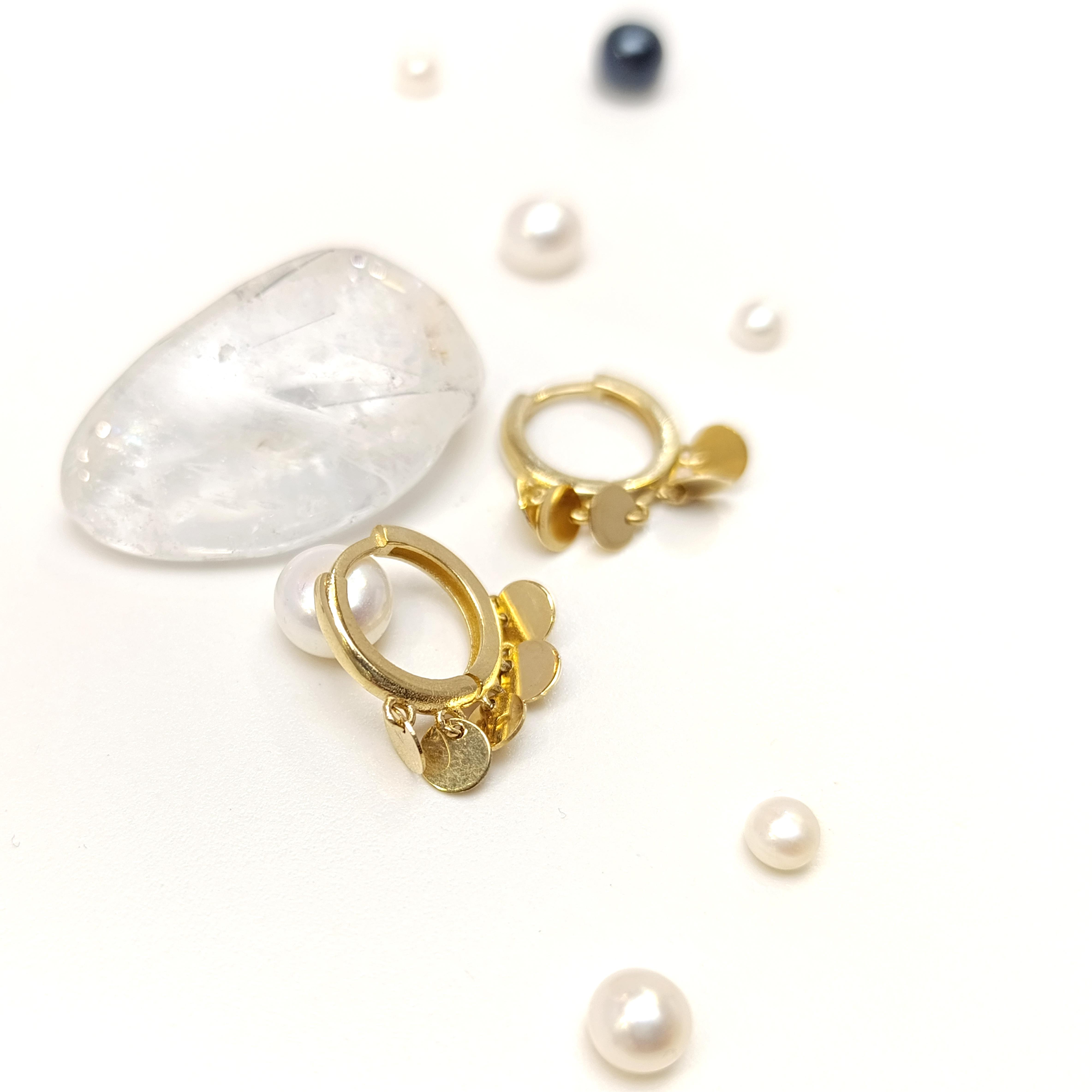 Pullu Halka Küpe 14 Ayar Altın HD VİDEOLU