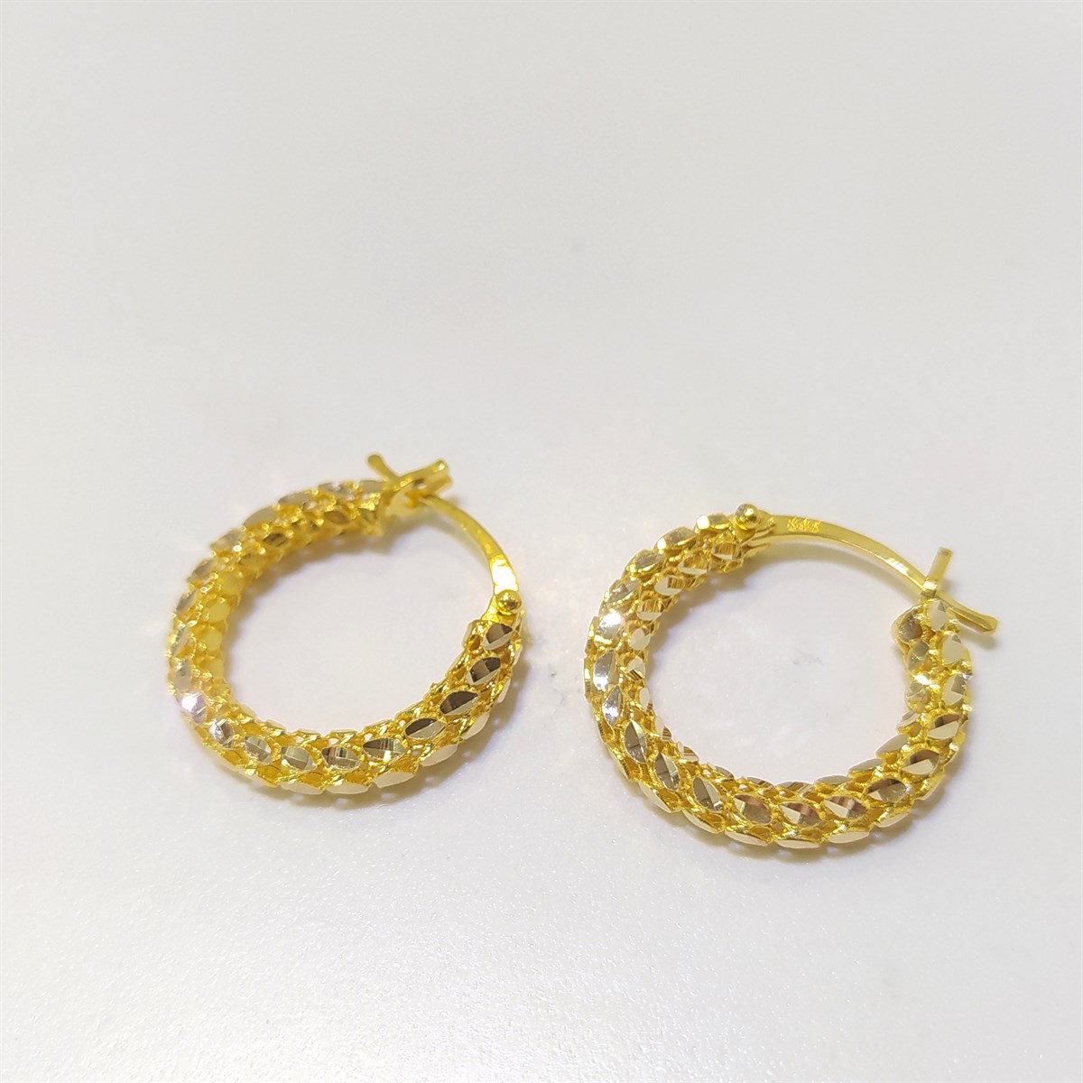 Pullu Halka Küpe 14 Ayar Altın