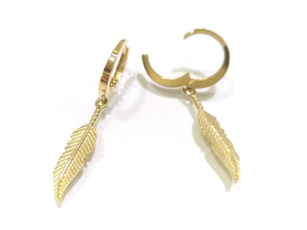 Sallanan Kızıl Derili Tüğü Döküm Halka Küpe  14 Ayar Altın