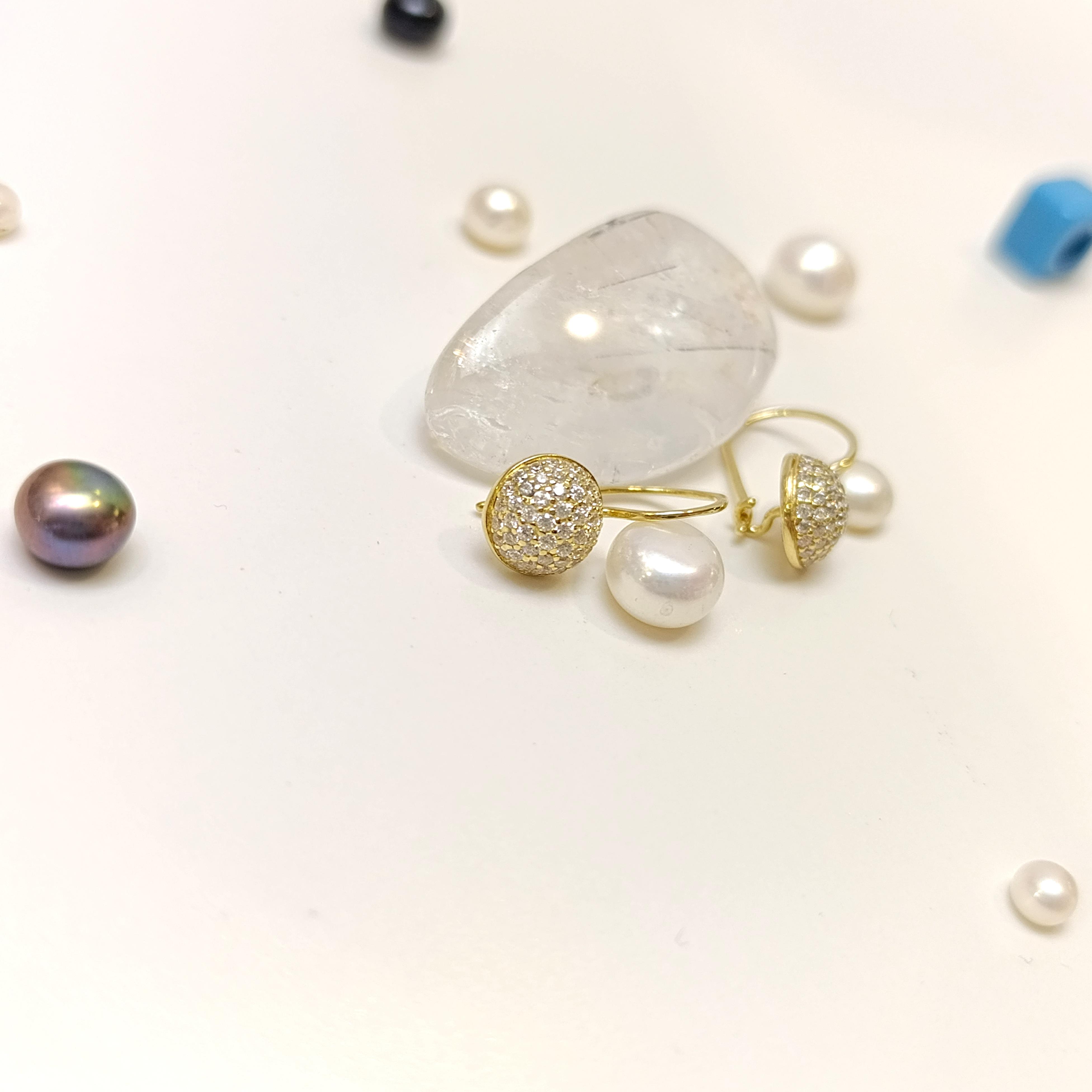 Sallanan Top Küpe 14 Ayar Altın HD VİDEOLU