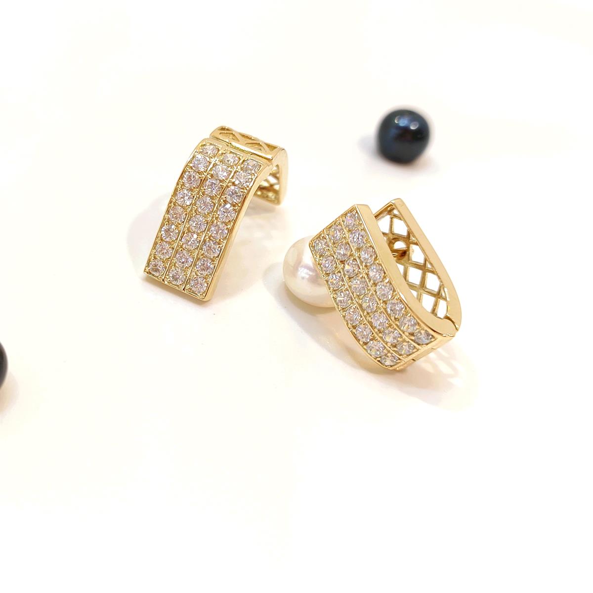 Su Yolu Taşlı Küpe 14 Ayar Altın HD VİDEOLU