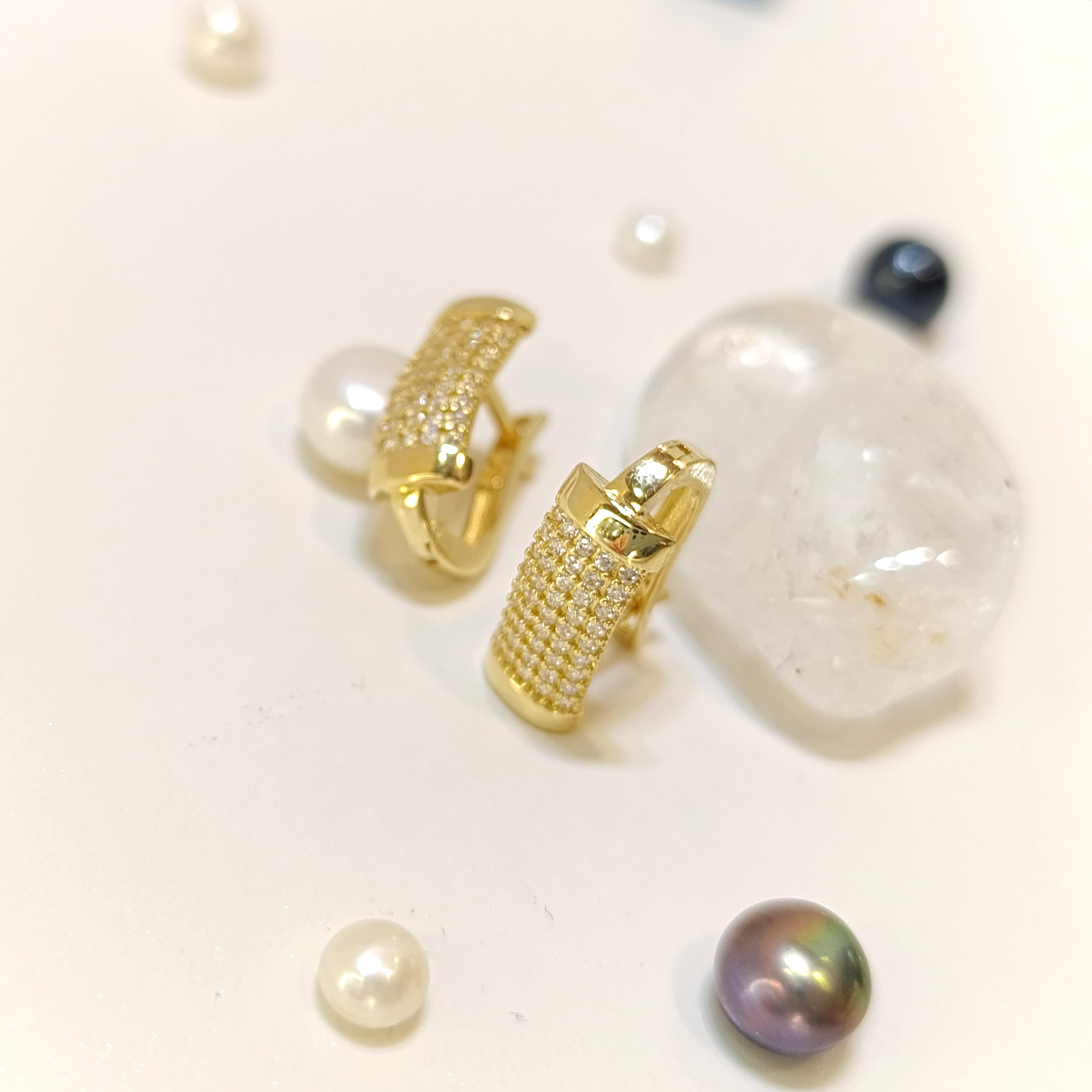 Taşlı Küpe 14 Ayar Altın HD VİDEOLU