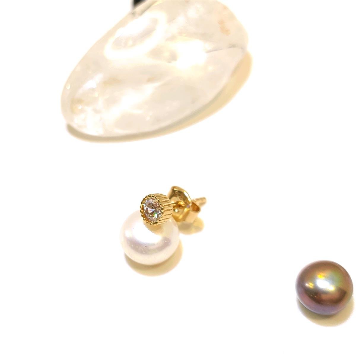 TEKLİ Tek Taş Vidalı Küpe 14 Ayar Altın HD VİDEOLU