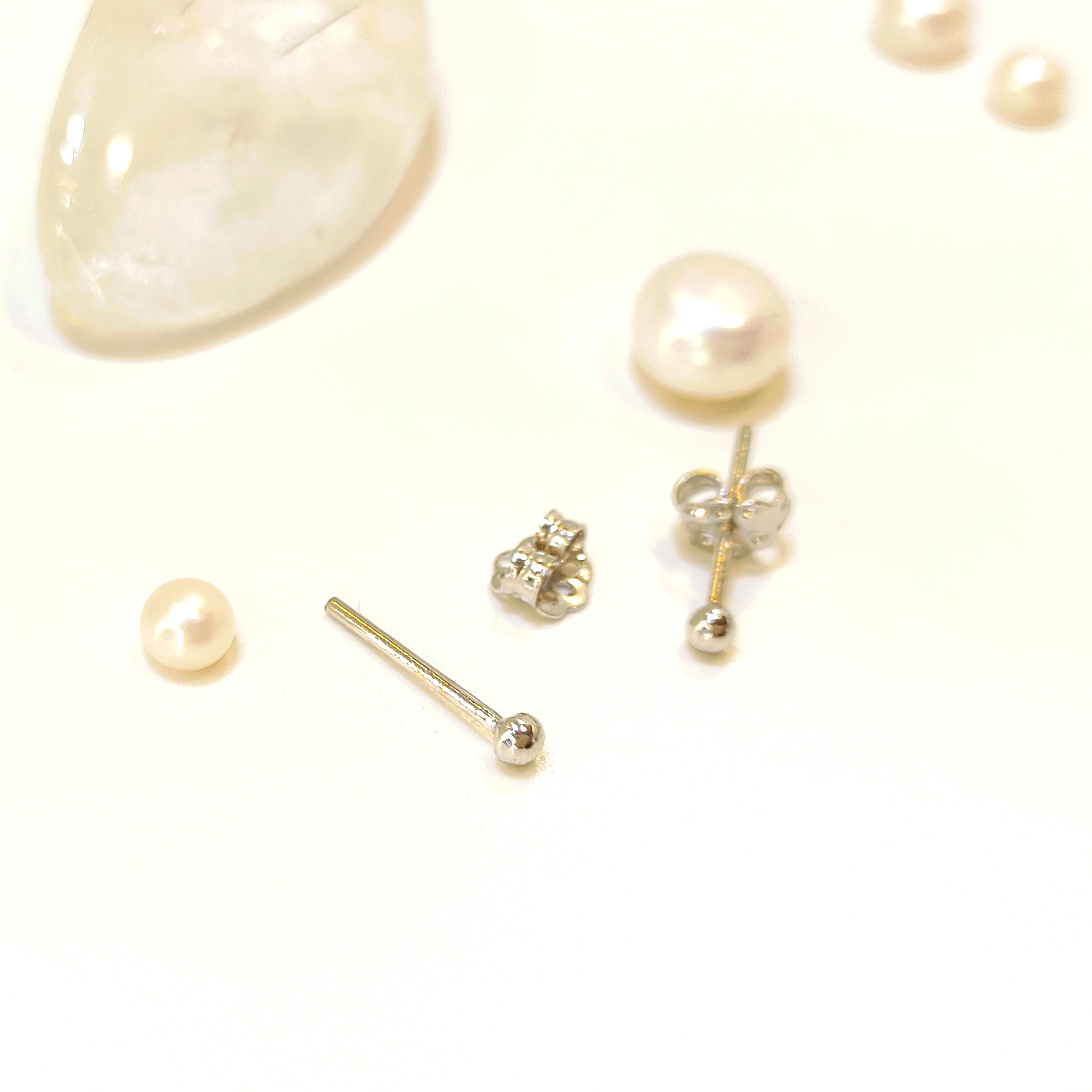 TEKLİ Top Vidalı Küpe 14 Ayar Altın HD VİDEOLU