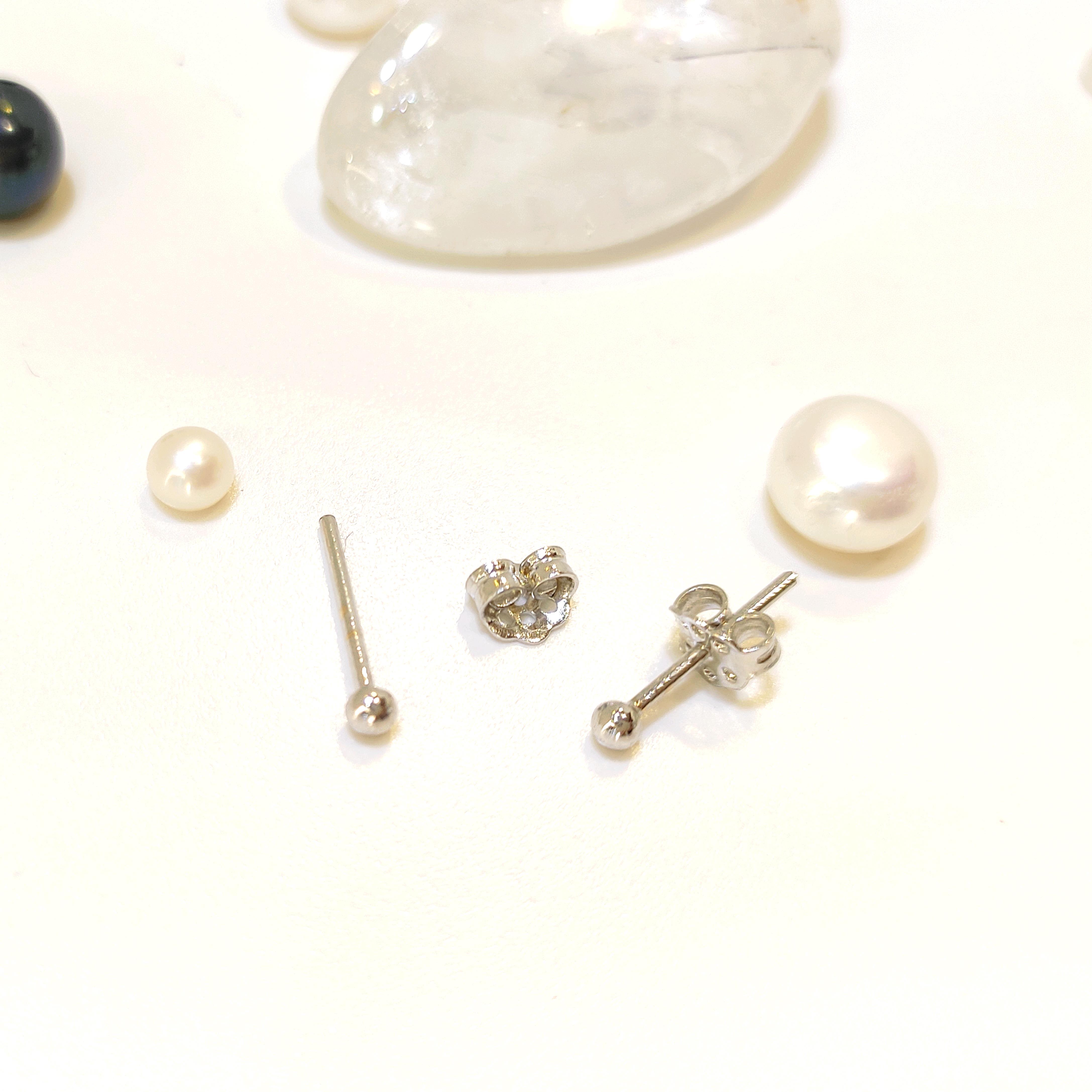 TEKLİ Top Vidalı Küpe 14 Ayar Altın HD VİDEOLU