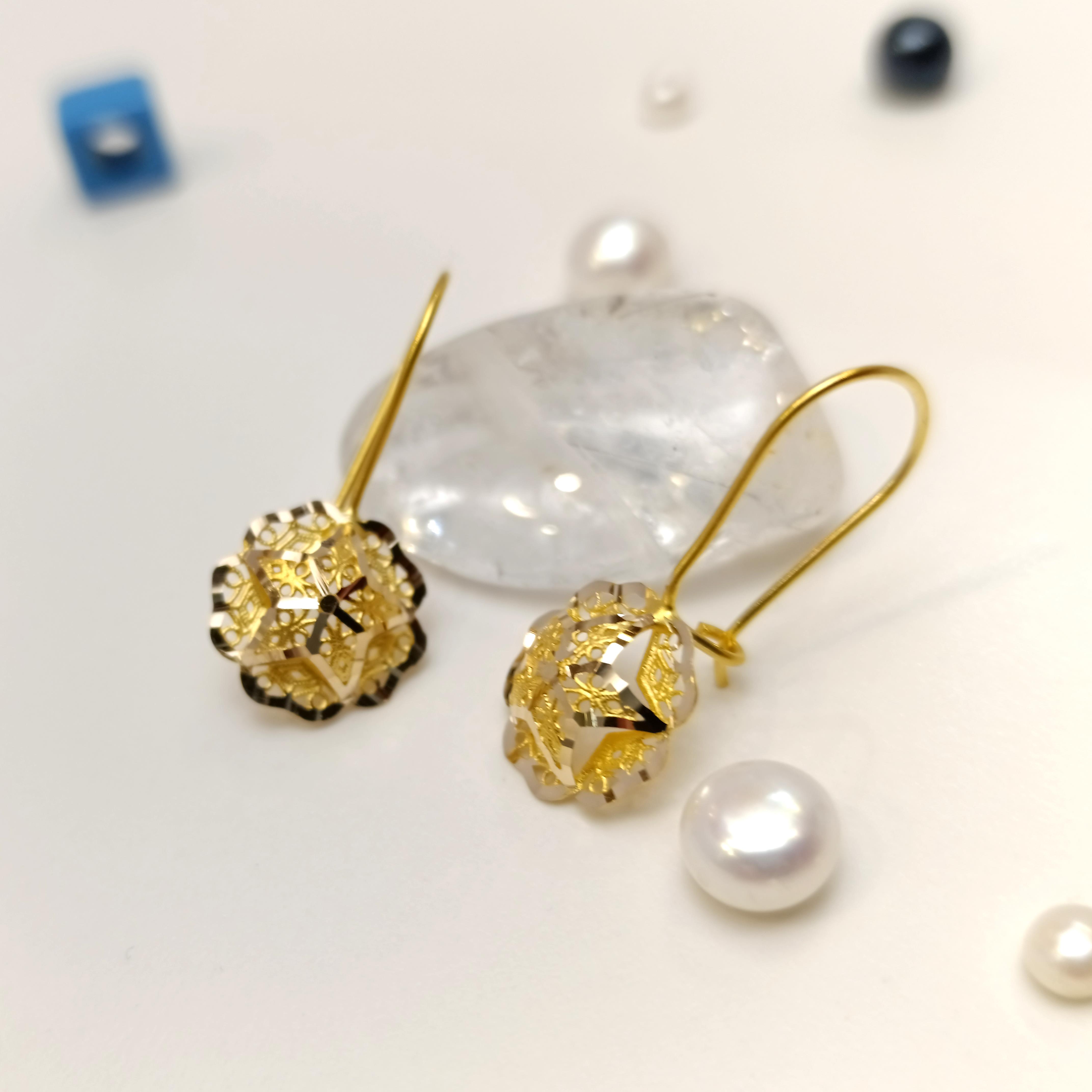 Telkare Sallanan Gül Küpe 14 Ayar Altın HD VİDEOLU