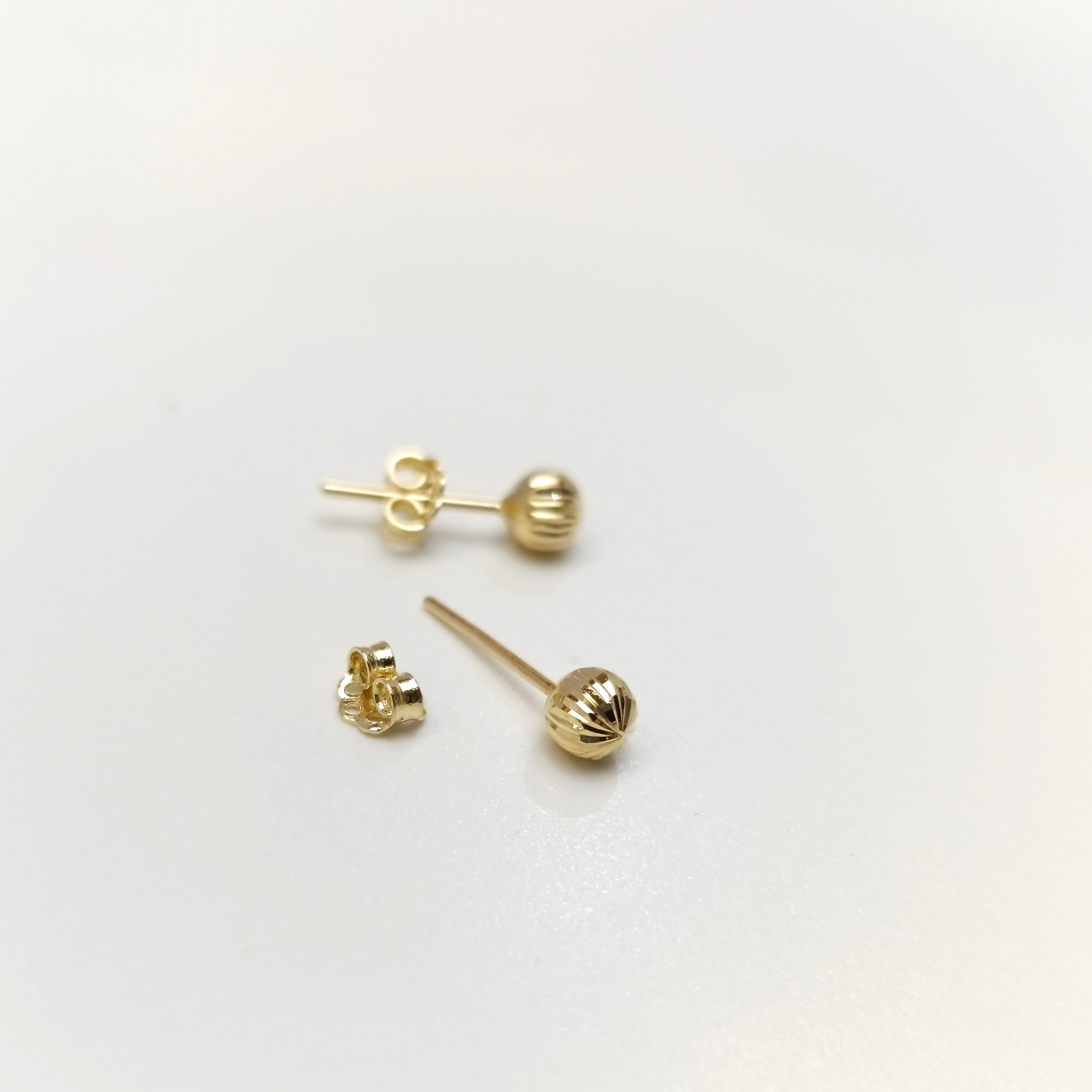 Top Küpe 14 Ayar Altın HD VİDEOLU