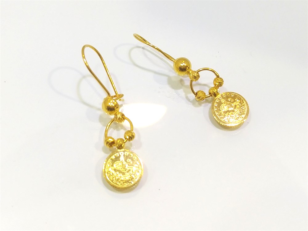 Tuğralı Dorika Toplu Sallanan Küpe  22 Ayar Altın