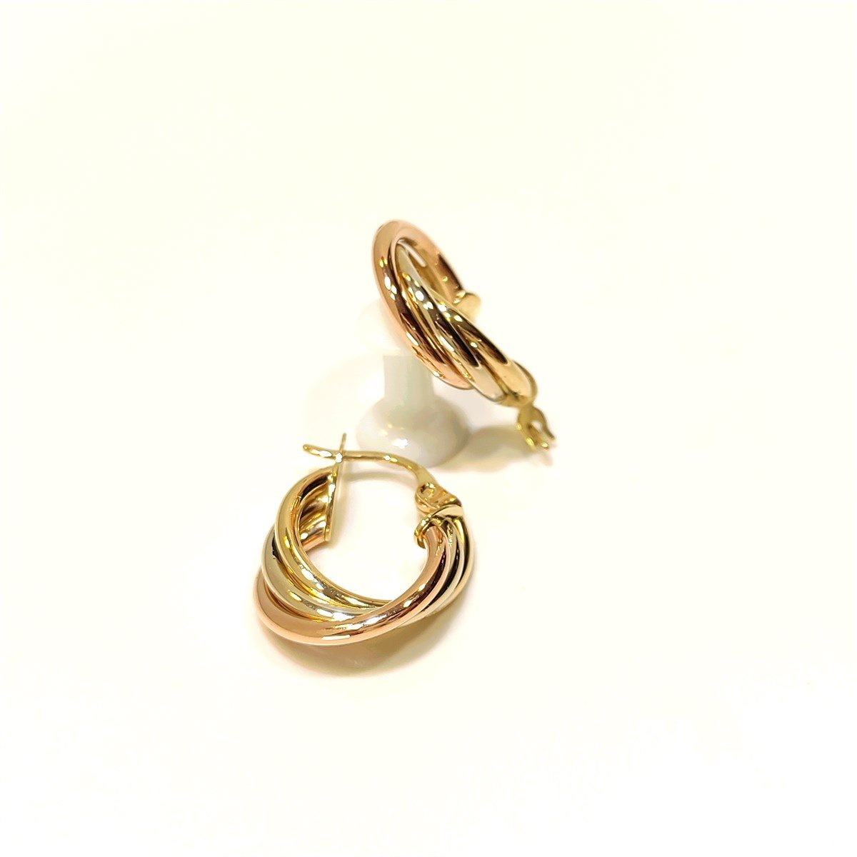 Üçlü Halka Küpe 14 Ayar Altın 4K VİDEO