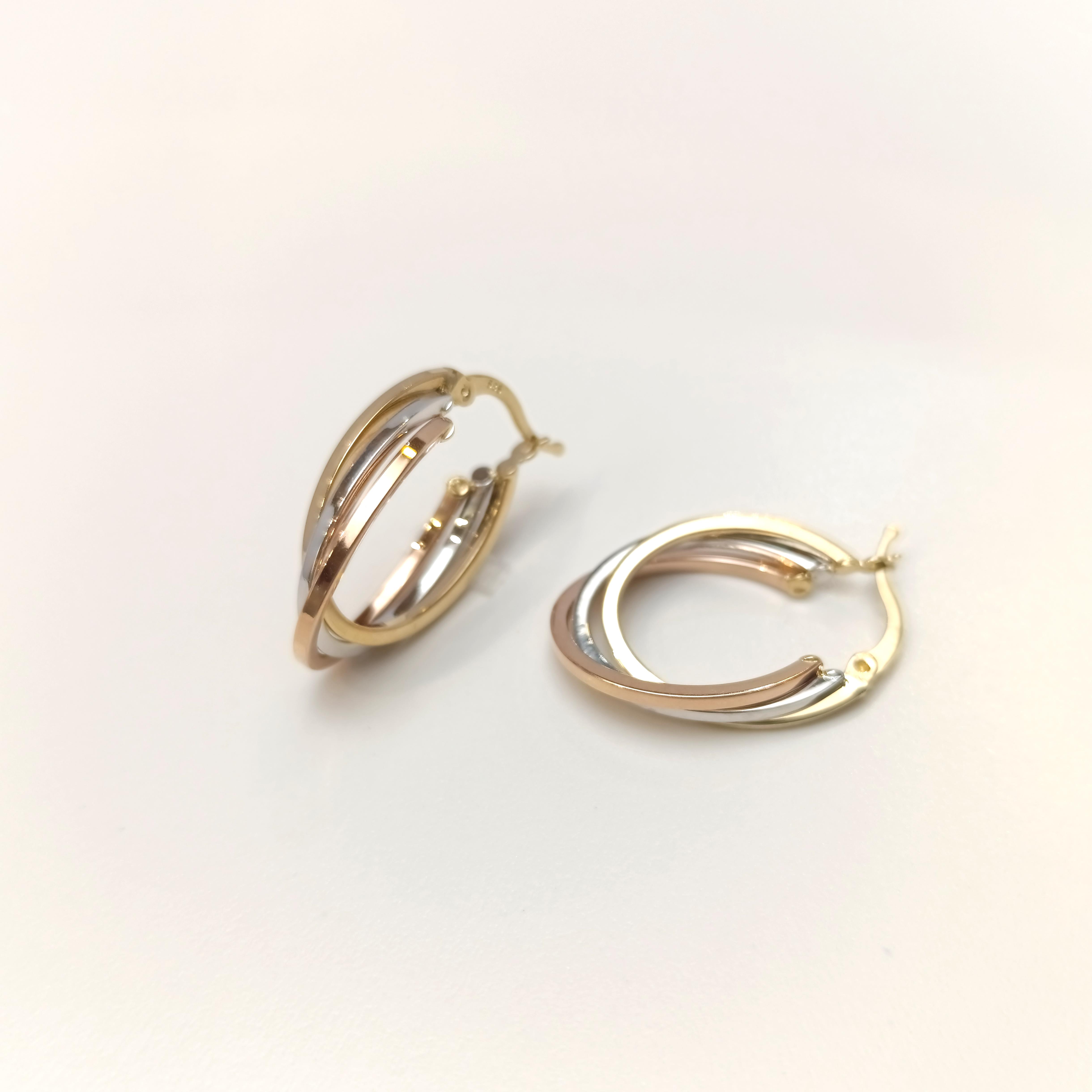 Üçlü Halka Küpe 14 Ayar Altın HD VİDEOLU