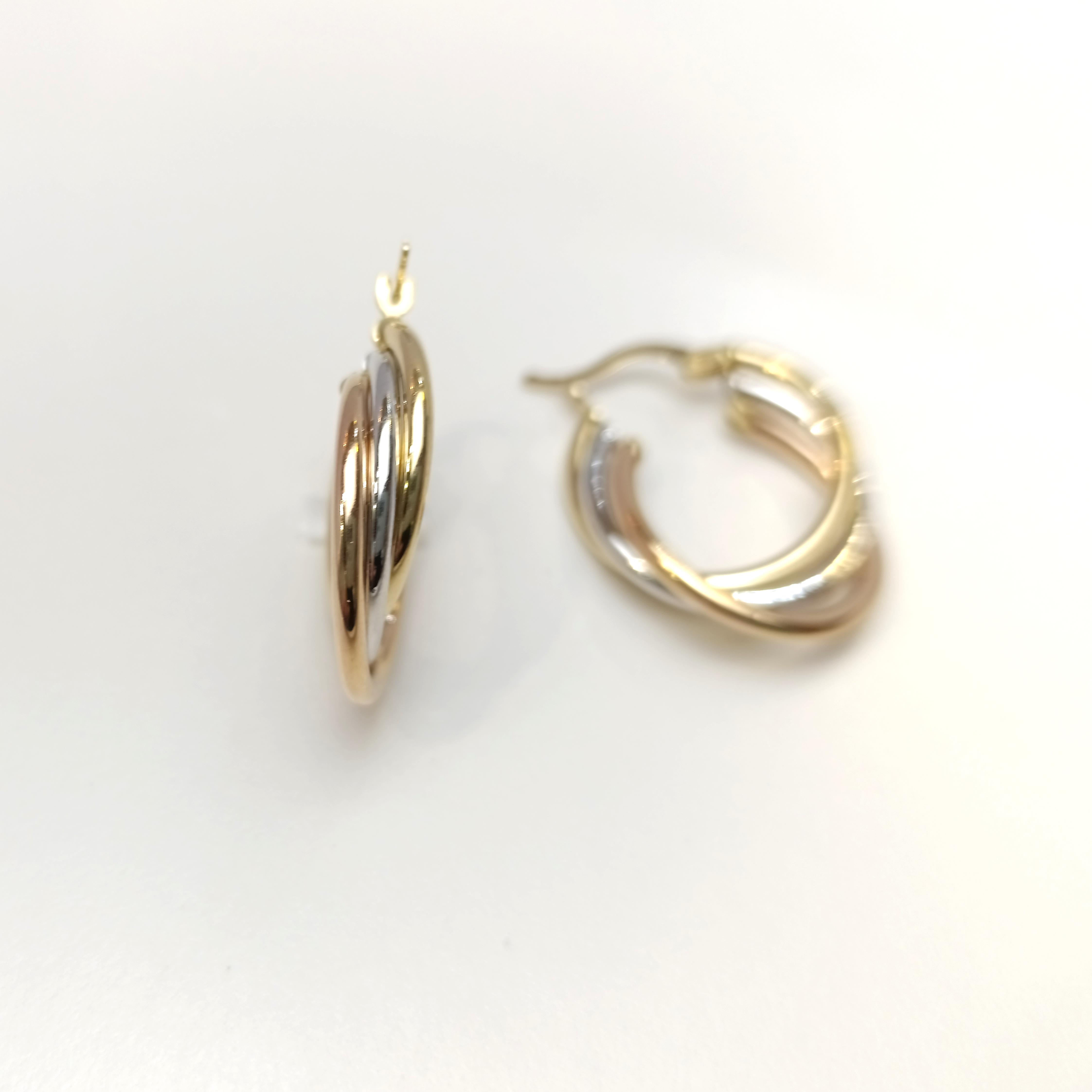 Üçlü Halka Küpe 14 Ayar Altın HD VİDEOLU