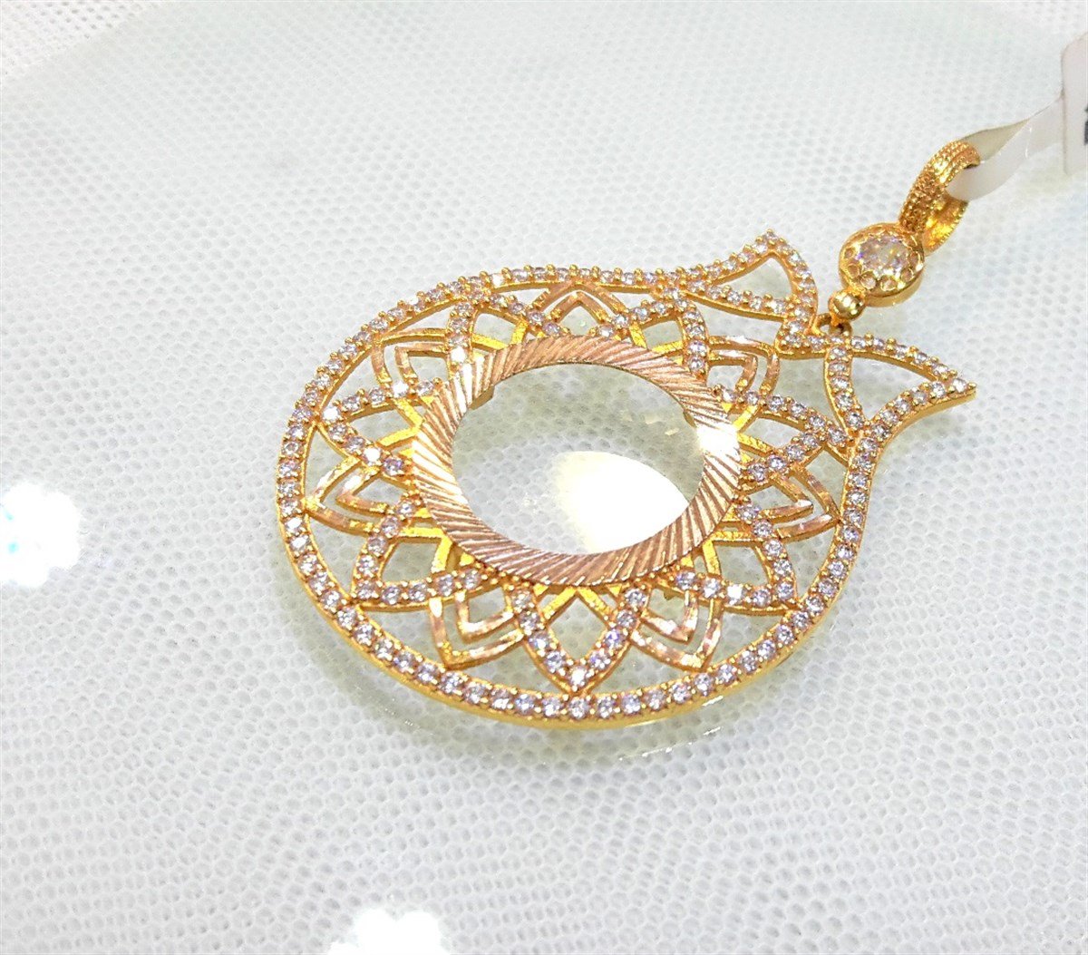 Lale Çeyrek Ziynet yada Ata Yarım Sikke için çerçeve Kolye 14 Ayar Altın