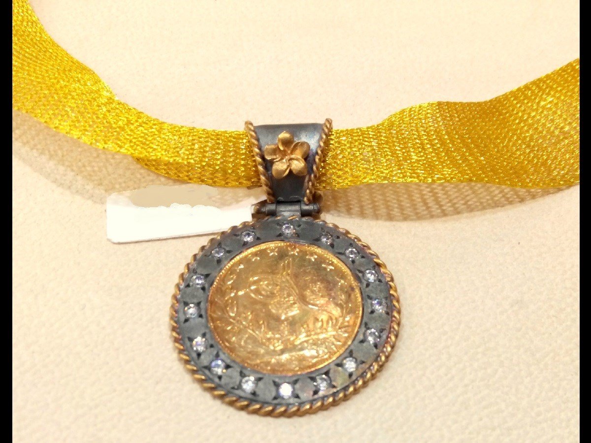 Reşat Tam Altın Özel El İşi Çİçek Çerçeveli Kolye