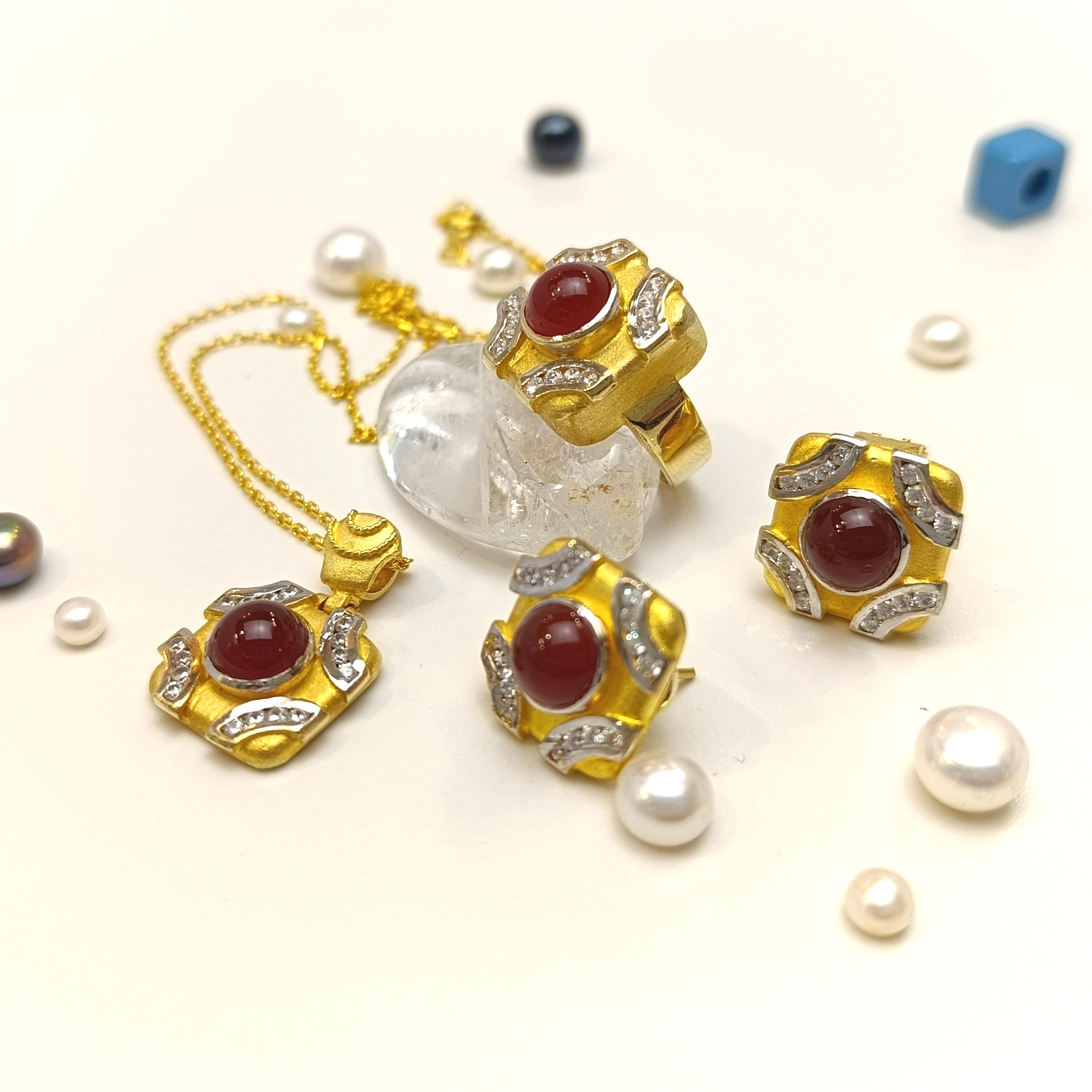 Akik Taşlı Set Takım 14 Ayar Altın HD VİDEOLU