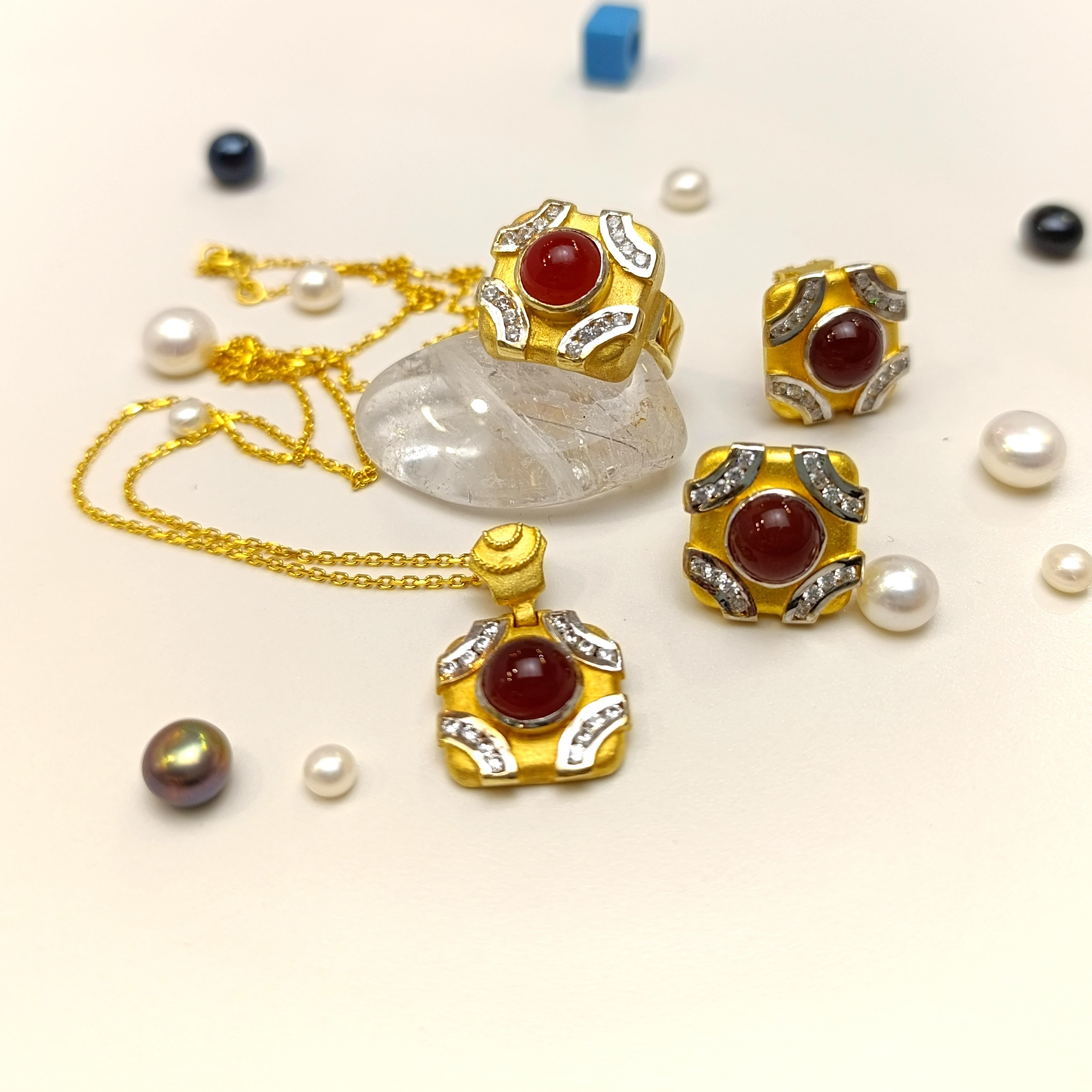 Akik Taşlı Set Takım 14 Ayar Altın HD VİDEOLU