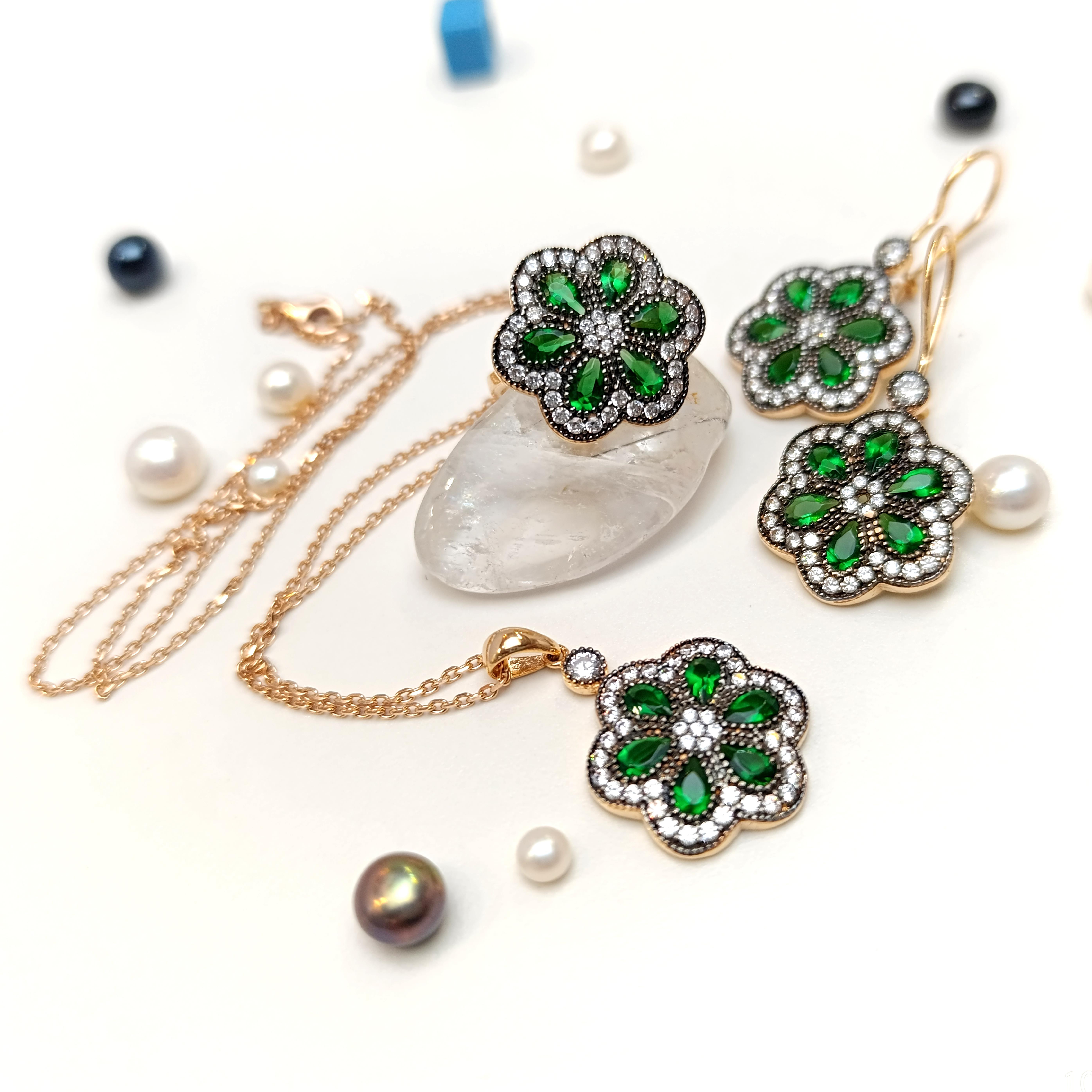 Yeşil Taşlı Set Takım 14 Ayar Altın HD VİDEOLU