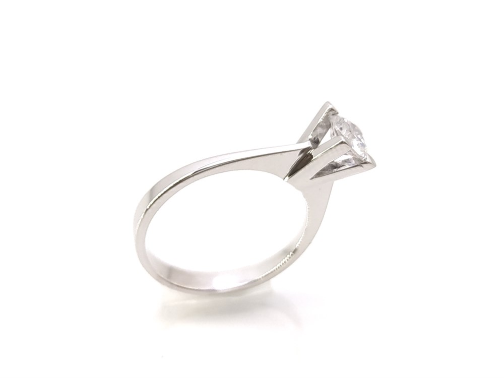 Tektaş Yüzük 14 Ayar Altın ÖZEL PIRLANTA MONTÜRÜ