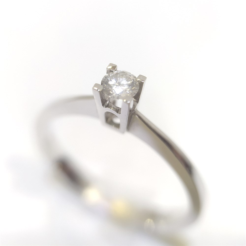 0.10ct H VS1 Pırlanta Tek TAş Yüzük 18 Ayar Altın