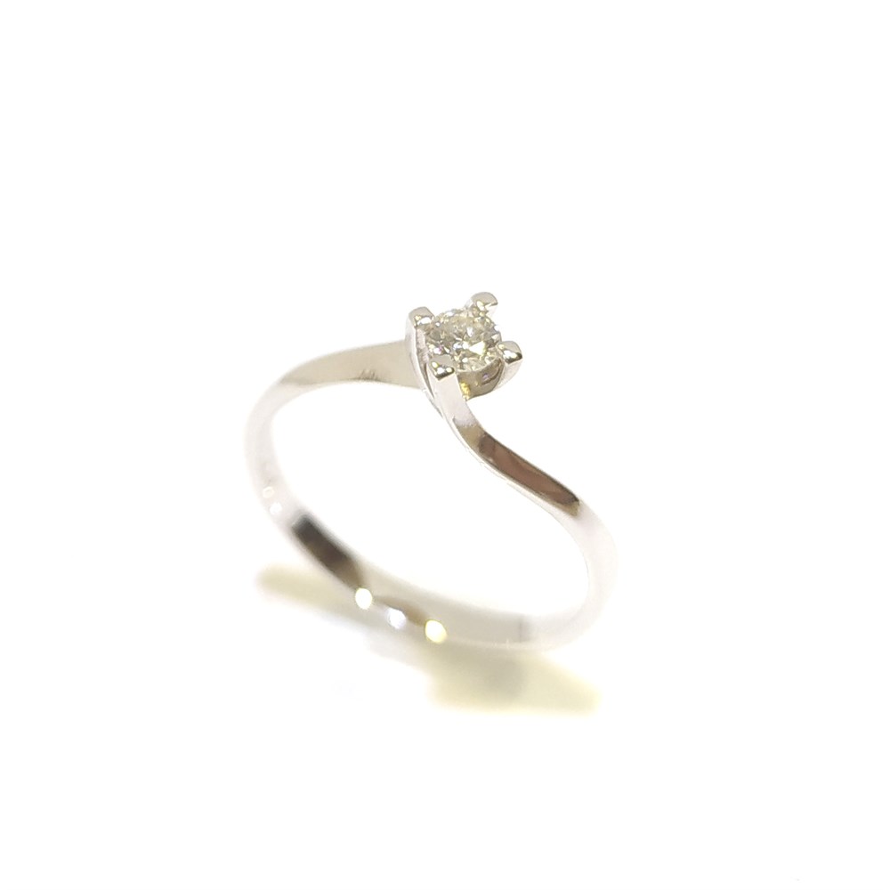 0.14ct H VS Pırlanta Tek TAş Yüzük 18 Ayar Altın