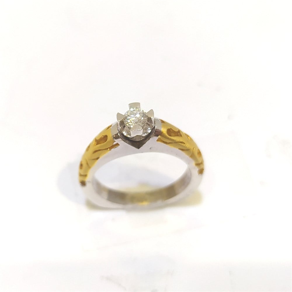 0.23ct H VS Pırlanta Tek TAş Yüzük 8 Ayar Altın