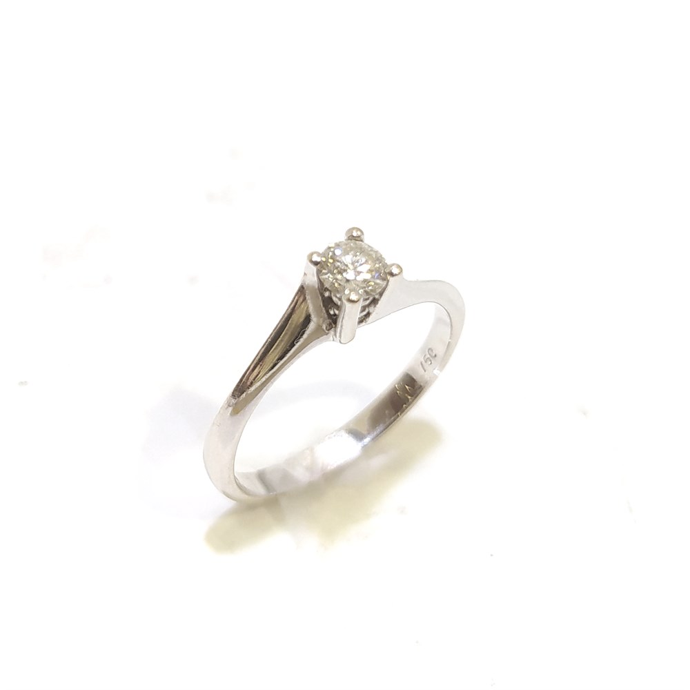 0.23ct H VS1 Pırlanta Tek TAş Yüzük 18 Ayar Altın