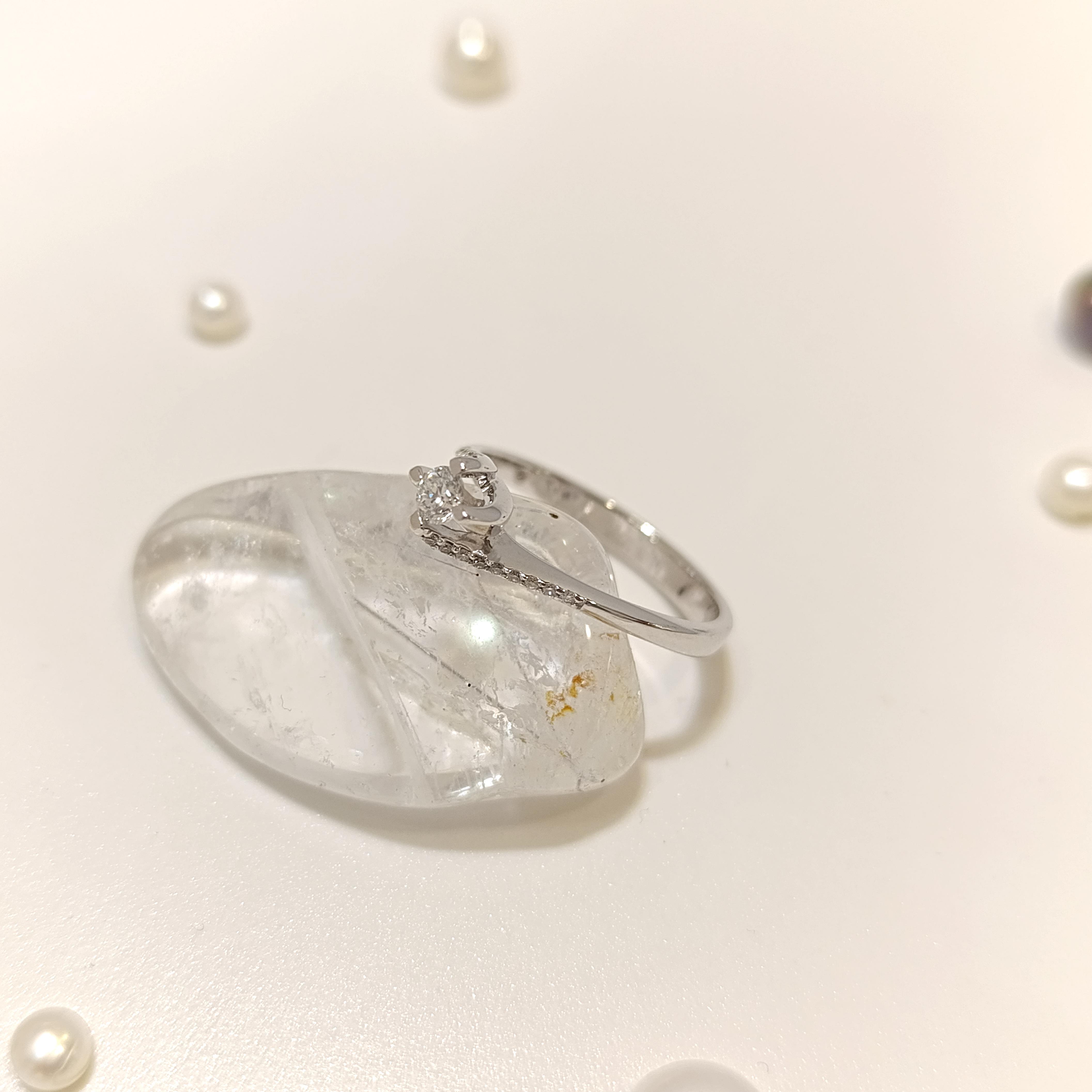 0.23ct G Color Pırlanta Tek Taş Yüzük 14 Ayar Altın HD VİDEOLU