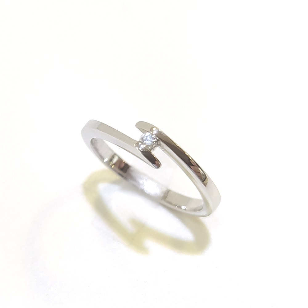 0.03ct H Color Pırlanta Tek TAş Yüzük 18 Ayar Altın