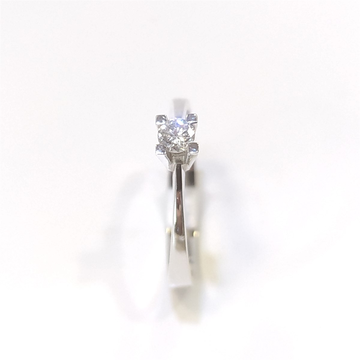 0.15ct H Color Pırlanta Tek TAş Yüzük 18 Ayar Altın