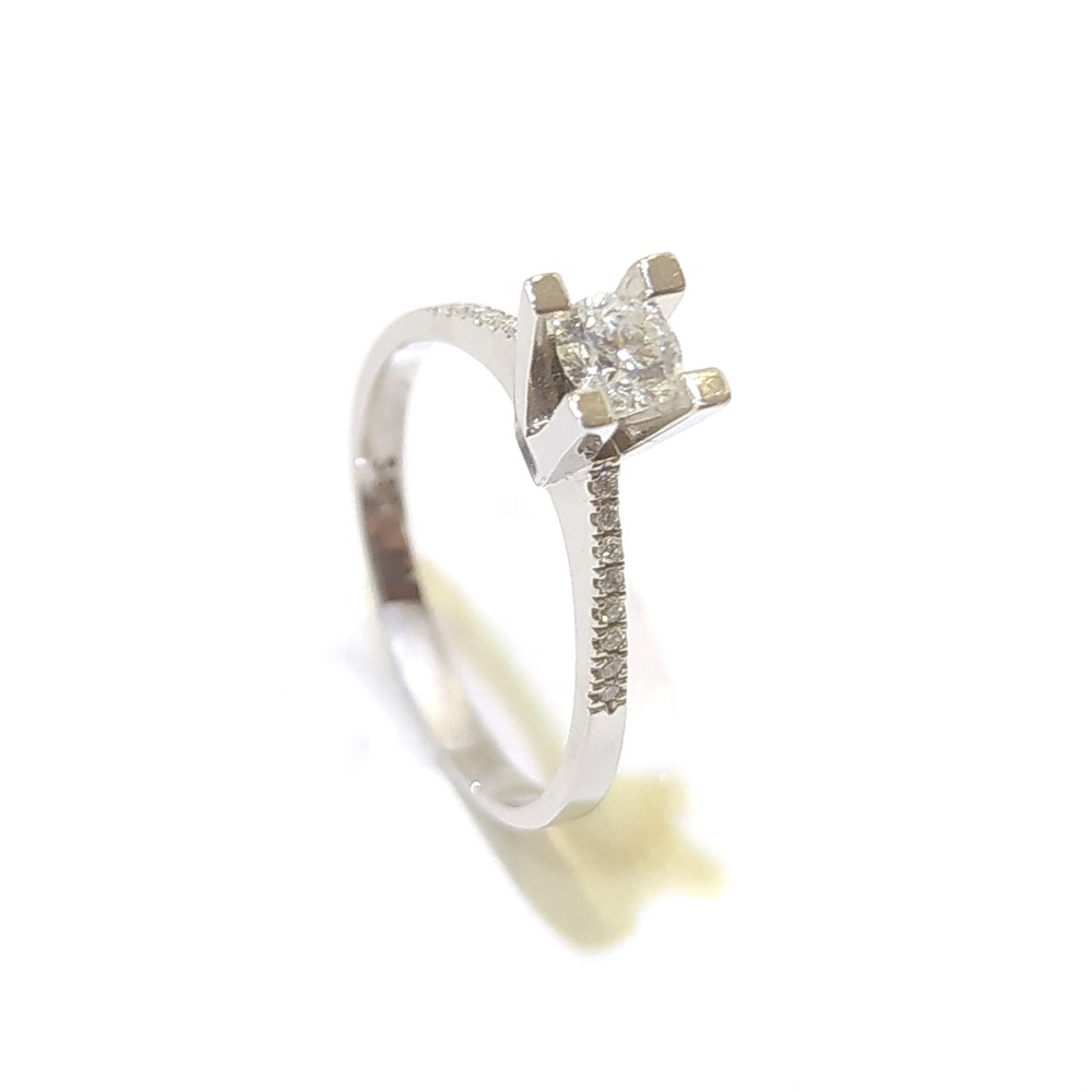 0.26ct G Color Pırlanta Tek TAş Yüzük 14 Ayar Altın