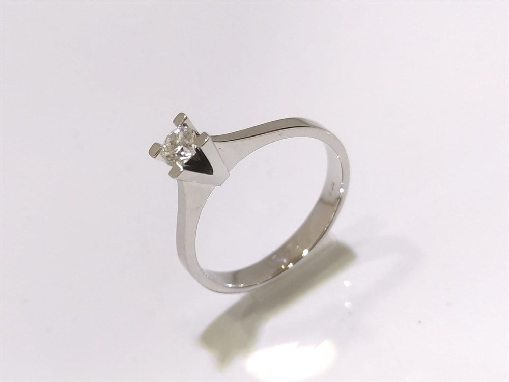 HRD Tektaş Pırlanta Yüzük 0,24ct H SI 3,38gr 14K Altın