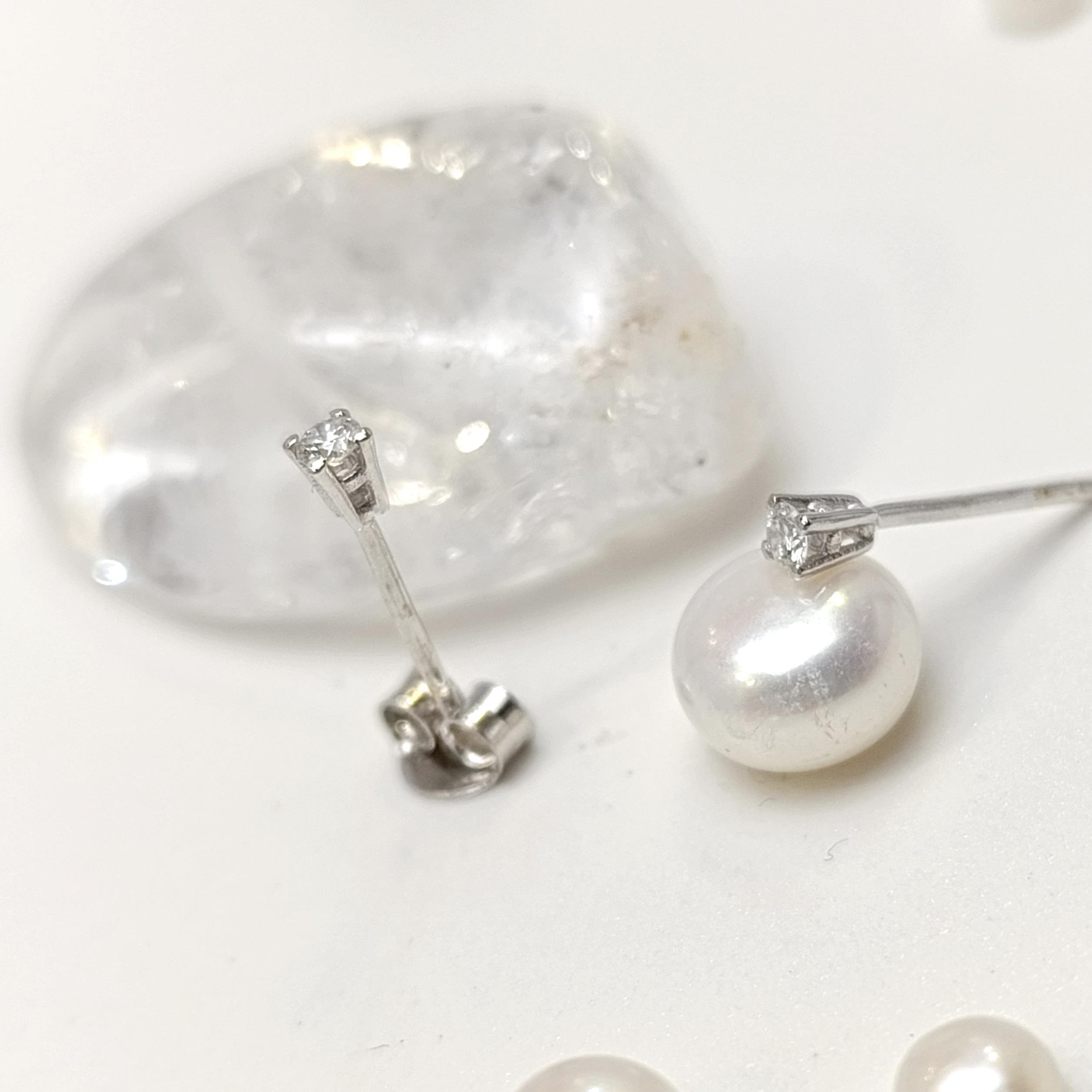 Pırlanta Tek Taş Küpe 14 Ayar Altın HD VİDEOLU