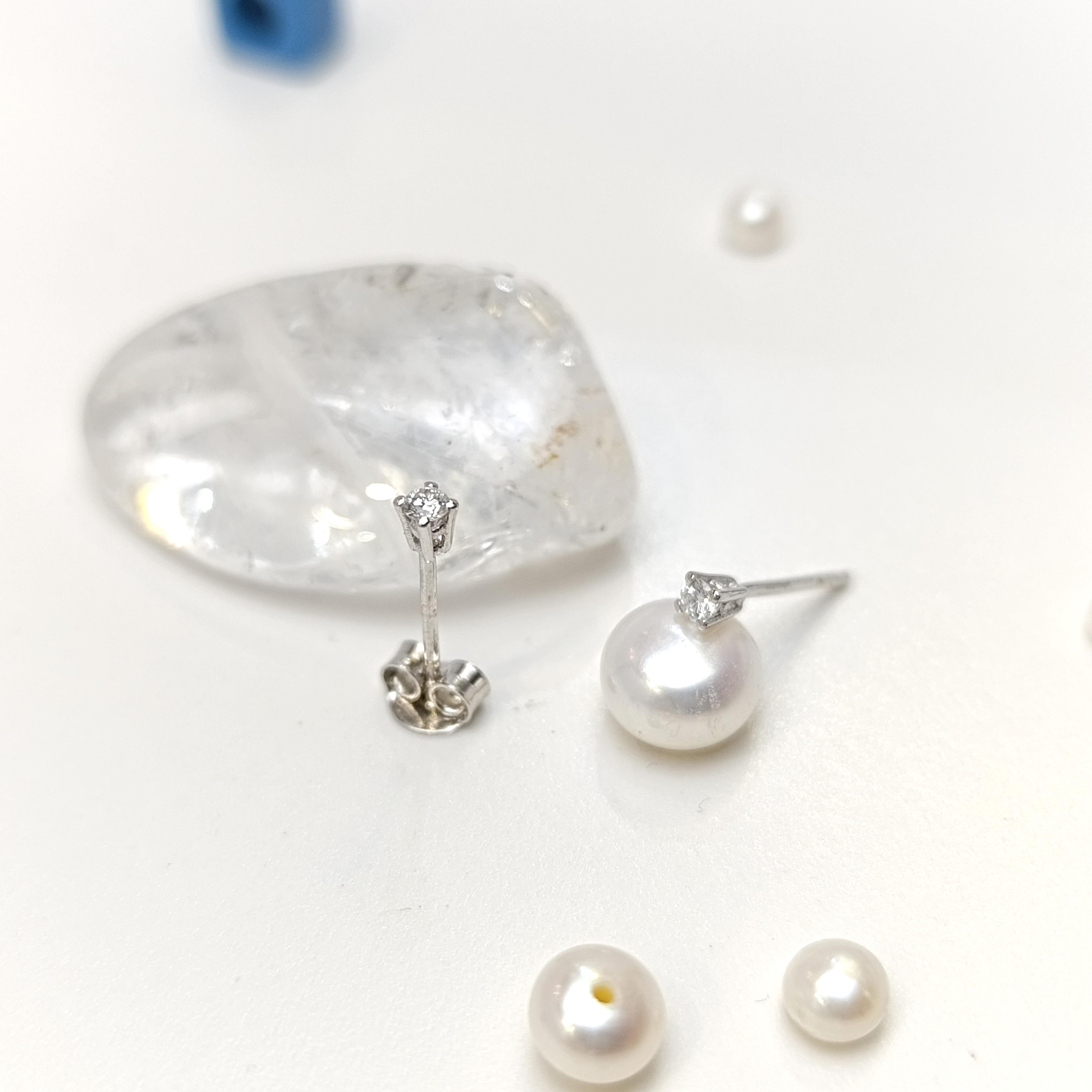 Pırlanta Tek Taş Küpe 14 Ayar Altın HD VİDEOLU