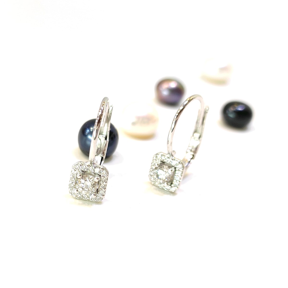 Tek Taş Pırlanta Taşlı Küpe 14 Ayar Altın HD VİDEOLU