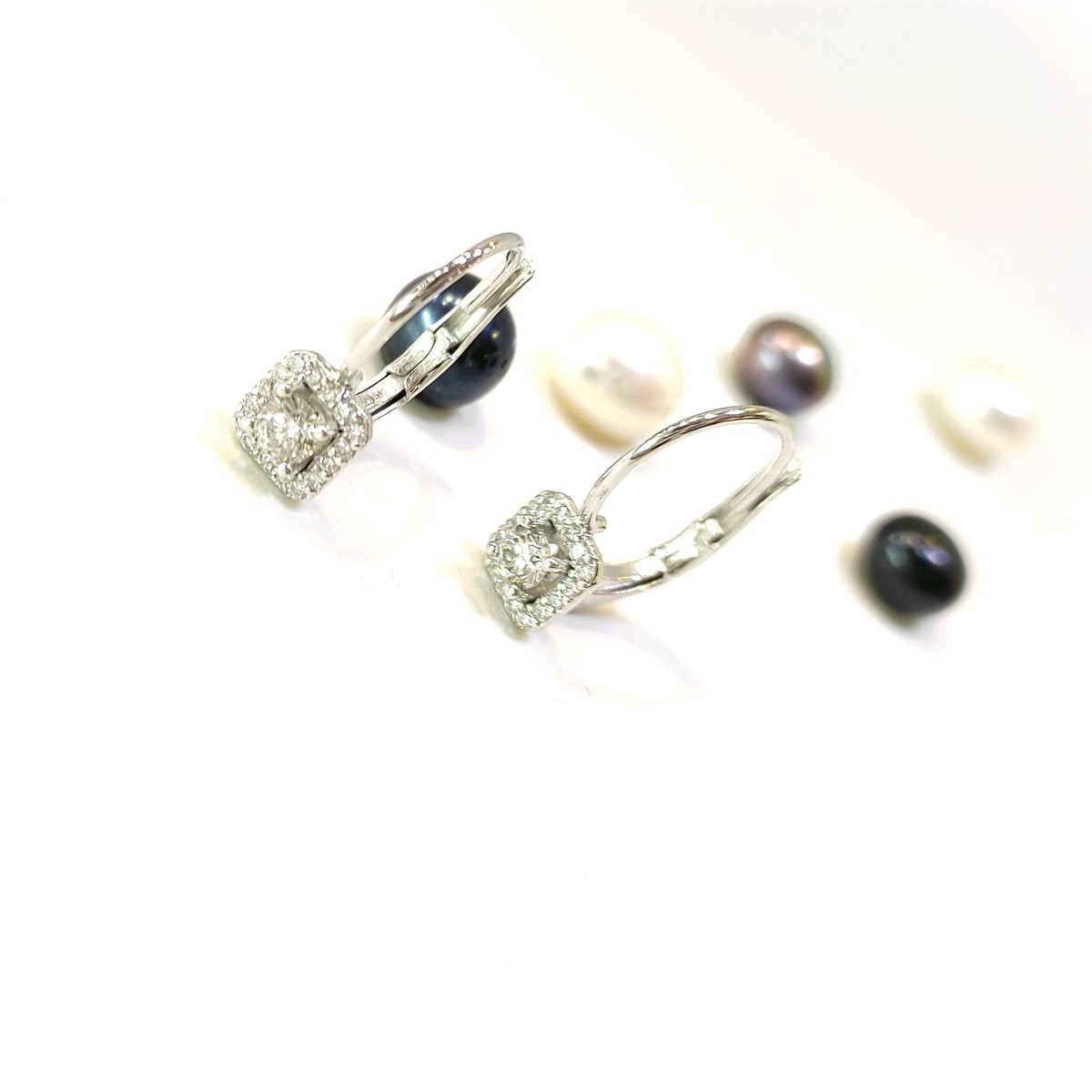 Tek Taş Pırlanta Taşlı Küpe 14 Ayar Altın HD VİDEOLU