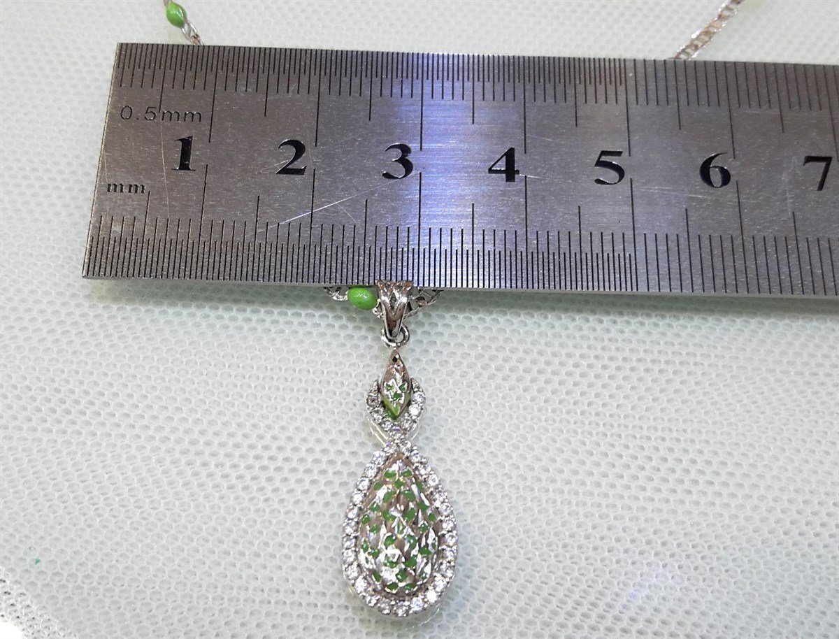 Yeşil Mineli Damla Kolye 14 Ayar Altın