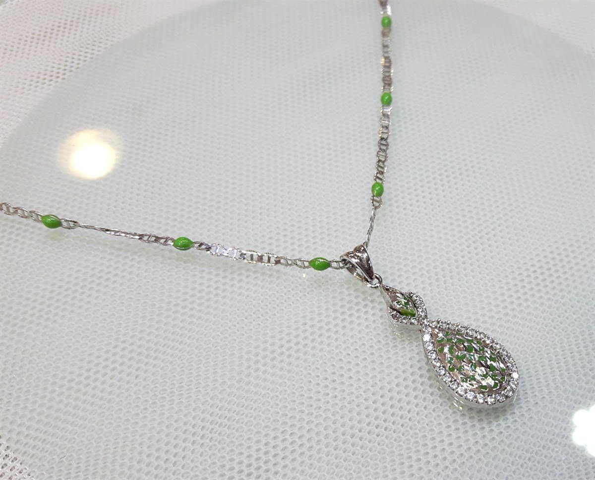 Yeşil Mineli Damla Kolye 14 Ayar Altın