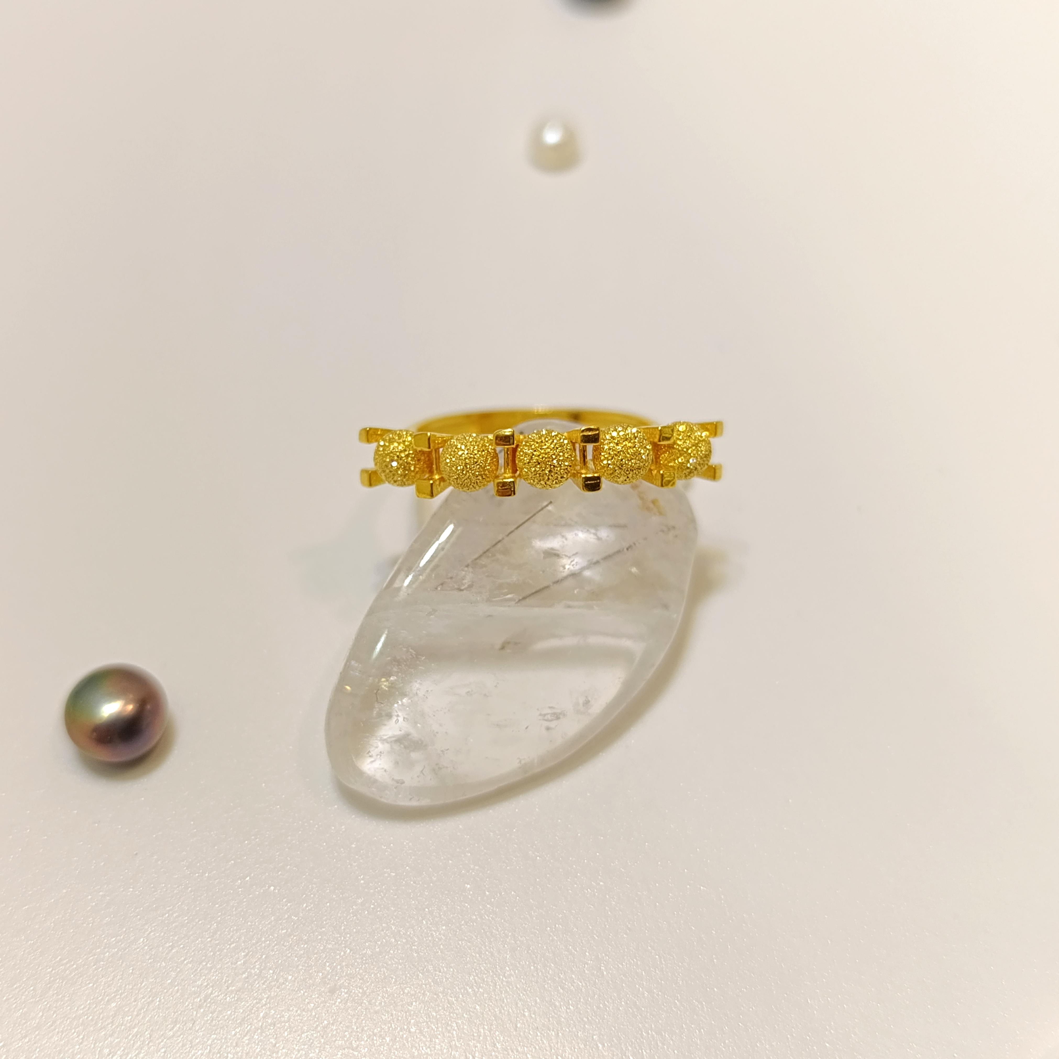 Beş Taş Görünümlü Dorika Toplu Yüzük 22 Ayar Altın HD VİDEOLU