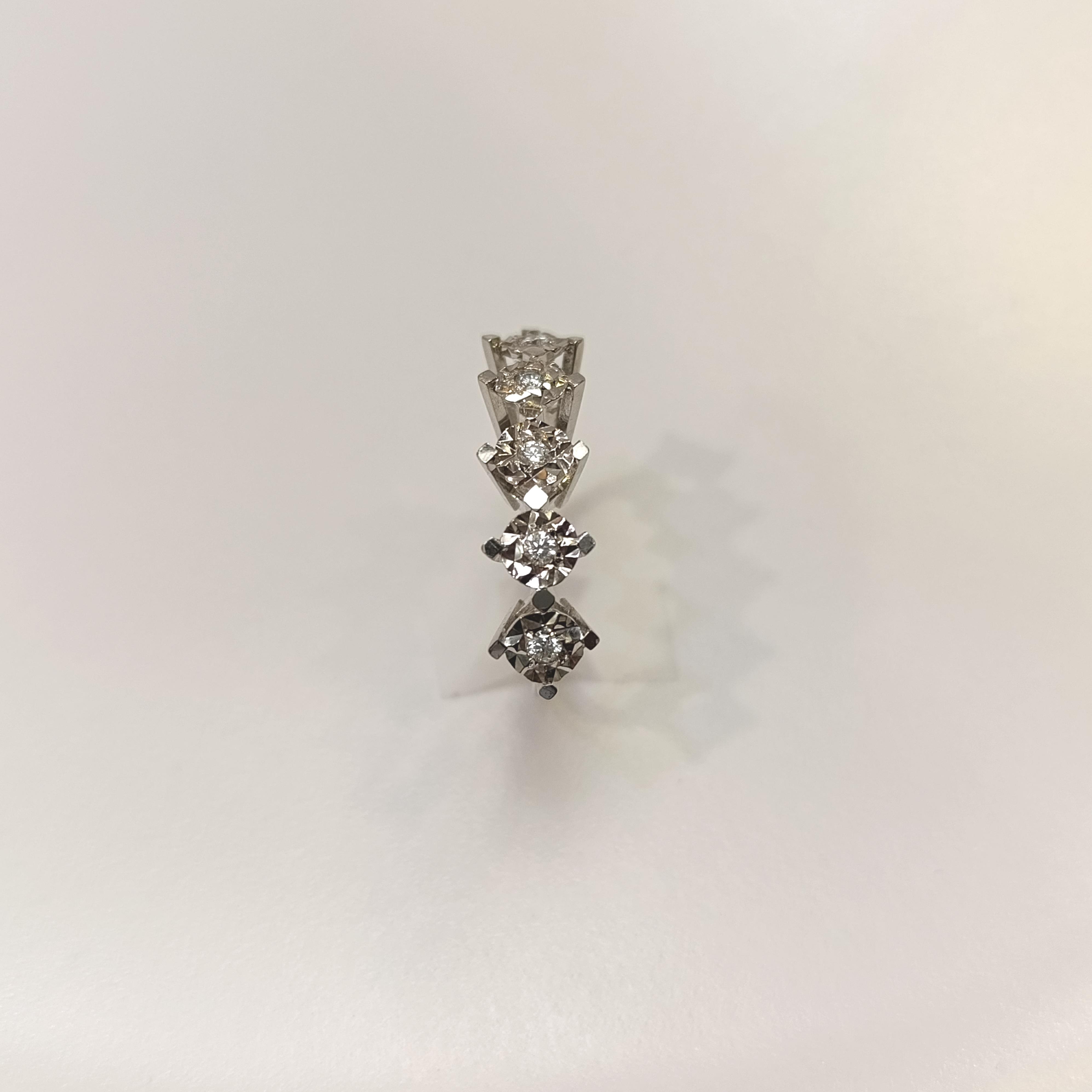 0.20ct Efekli Beş Taş Pırlanta Taşlı Yüzük 14 Ayar Altın HD VİDEOLU