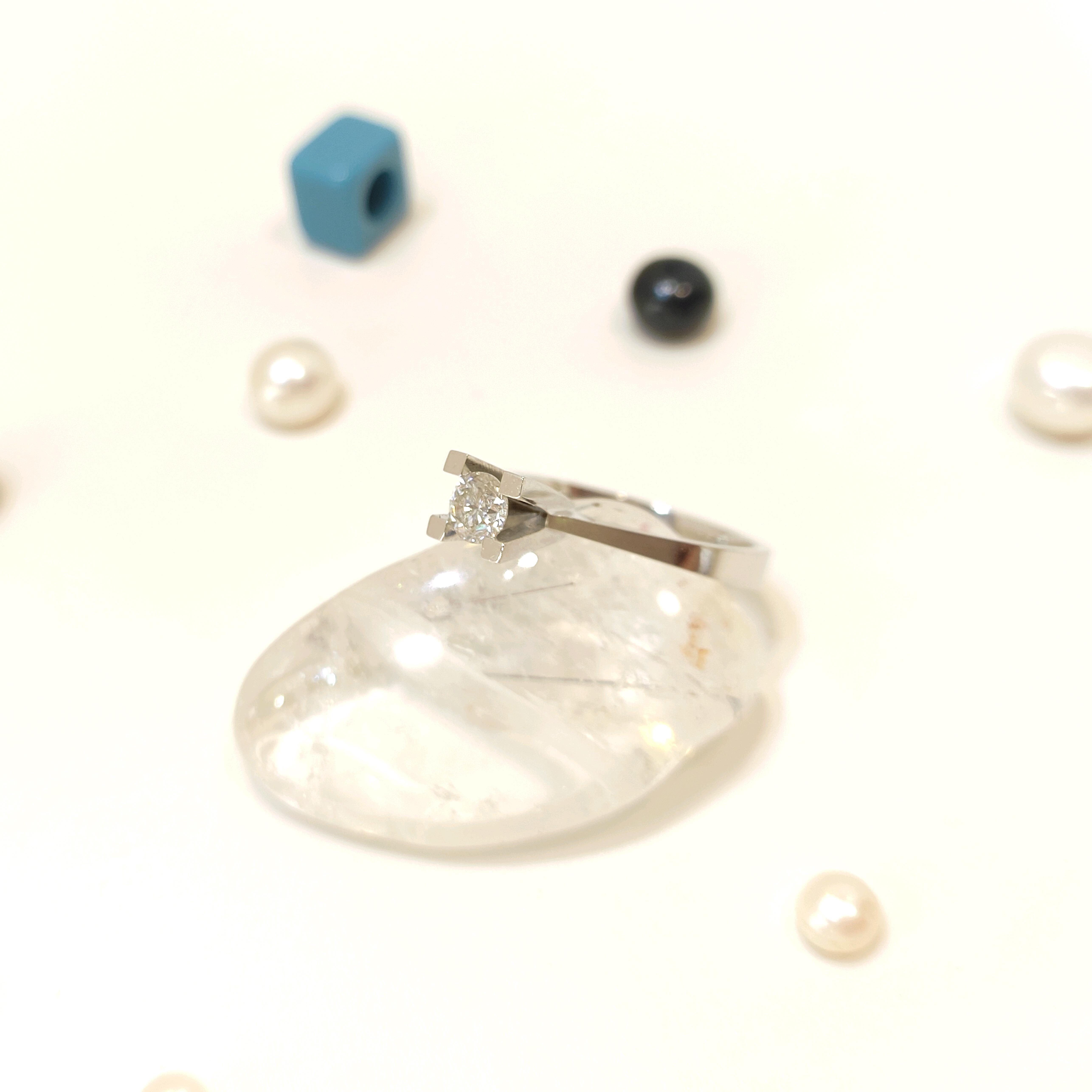 0.32ct E-F Pırlanta Tek Taş Yüzük 14 Ayar Altın HD VİDEOLU