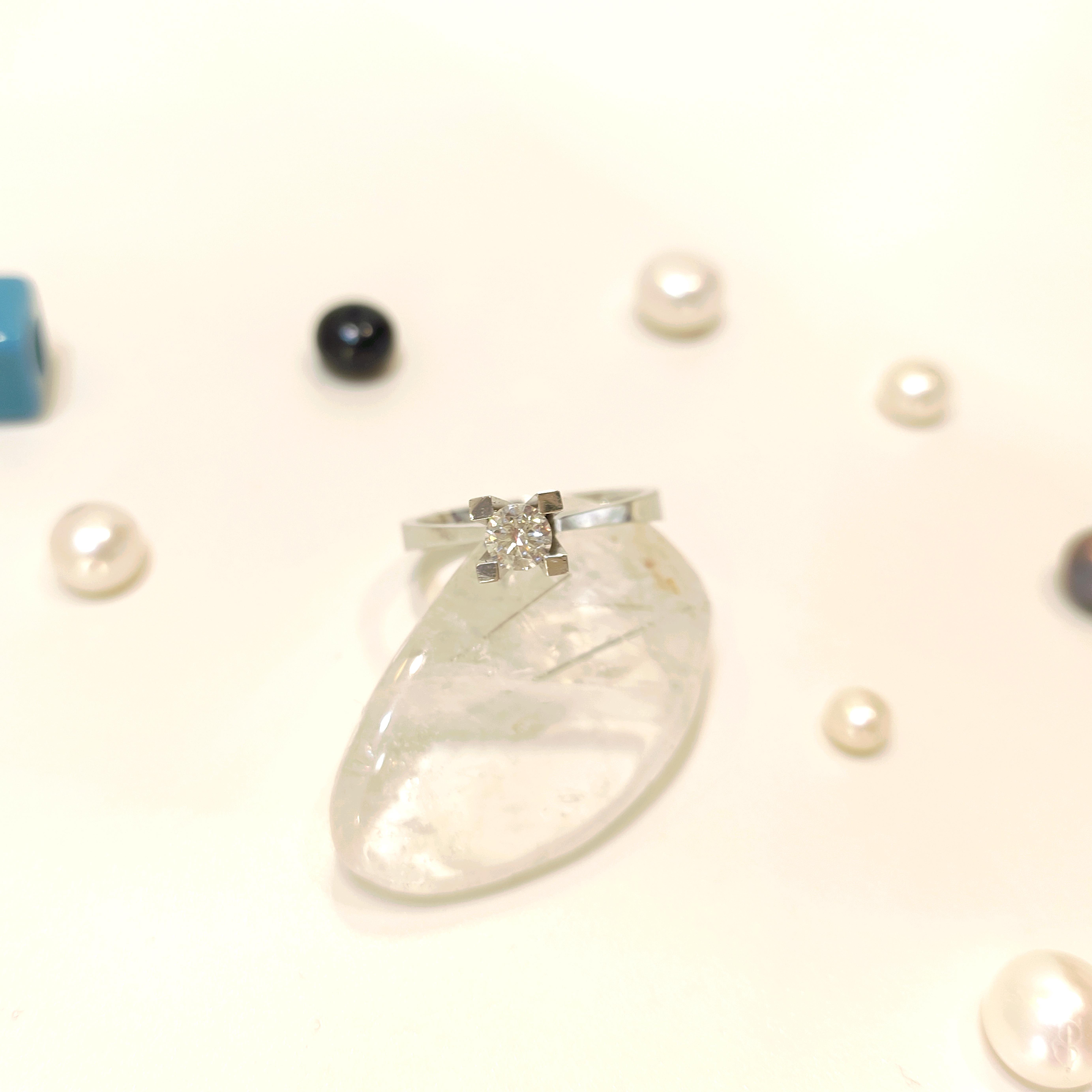 0.32ct E-F Pırlanta Tek Taş Yüzük 14 Ayar Altın HD VİDEOLU