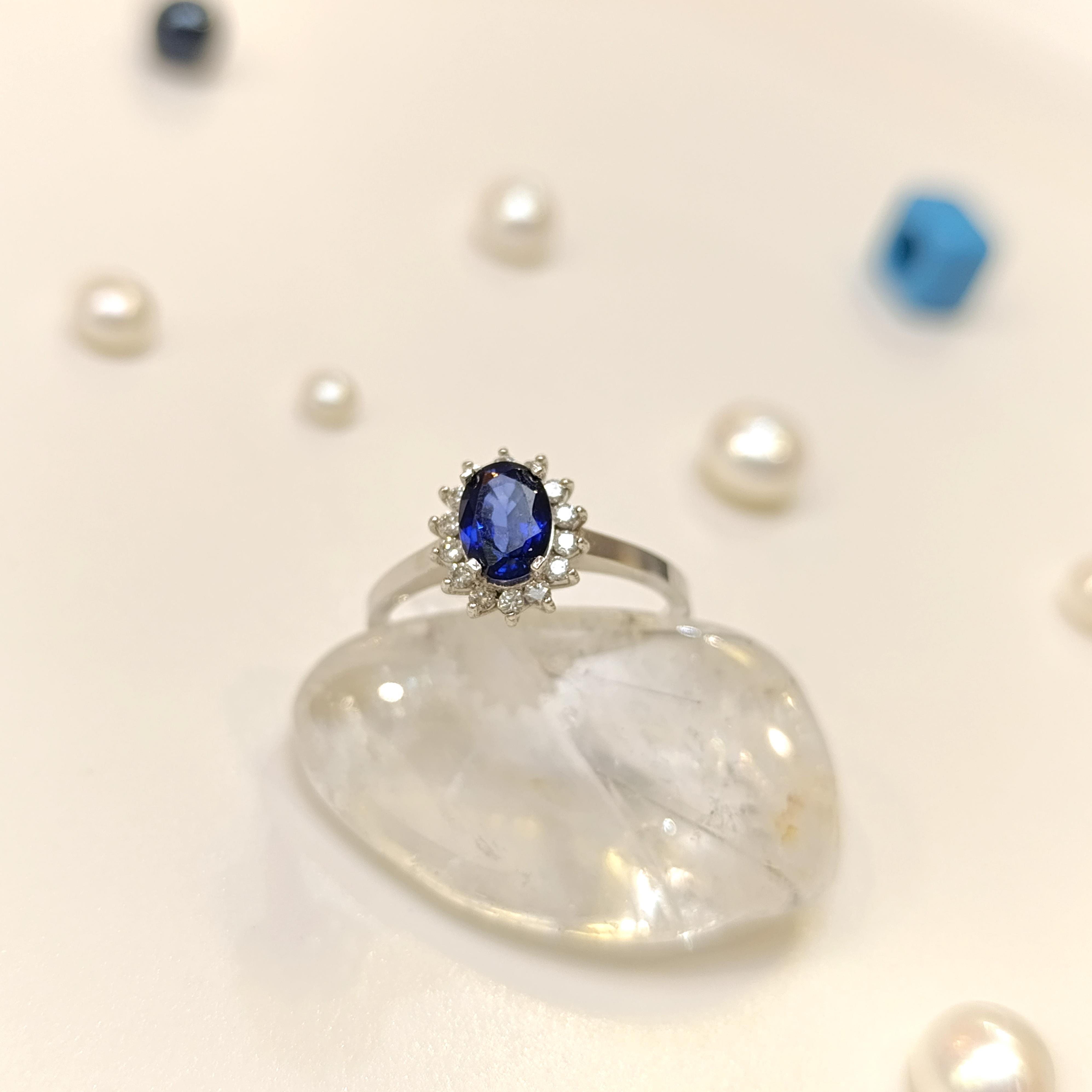 0.99ct Oval Safir ve Pırlanta Taşlı Yüzük 14 Ayar Altın HD VİDEOLU