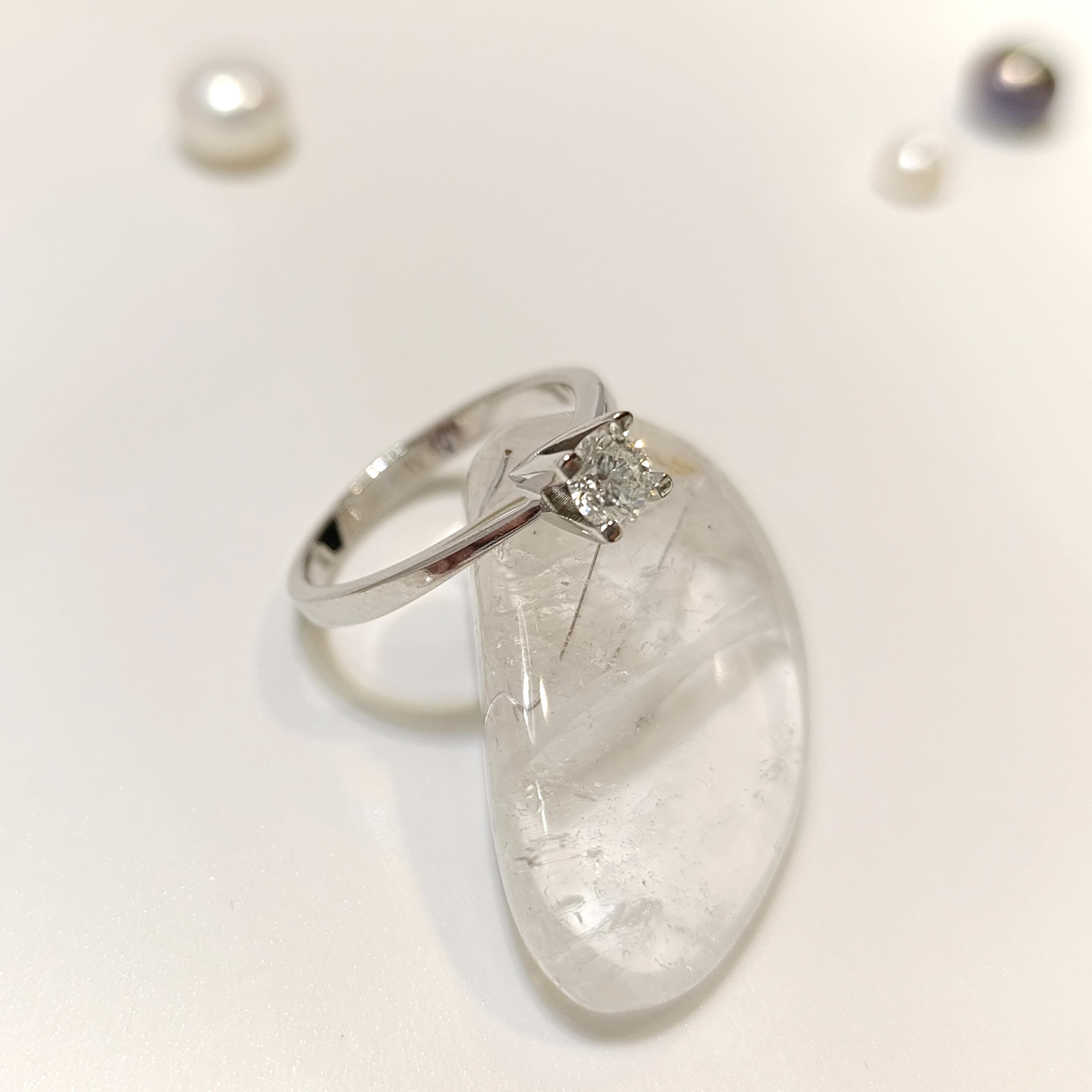 0.37ct G Color Pırlanta Tek Taş Yüzük 14 Ayar Altın HD VİDEOLU