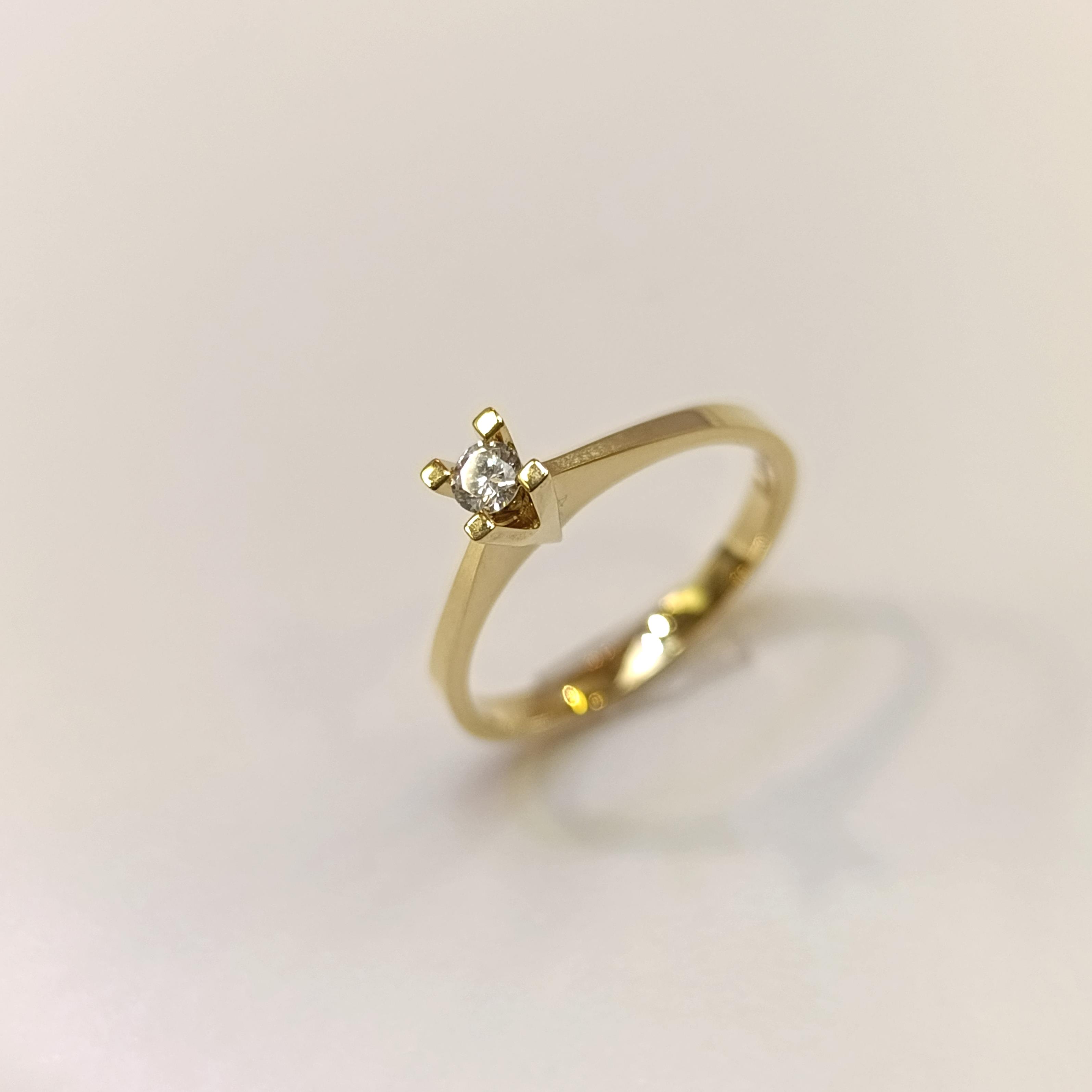 0.10ct Tek Taş Pırlanta Yüzük 14 Ayar Altın HD VİDEOLU