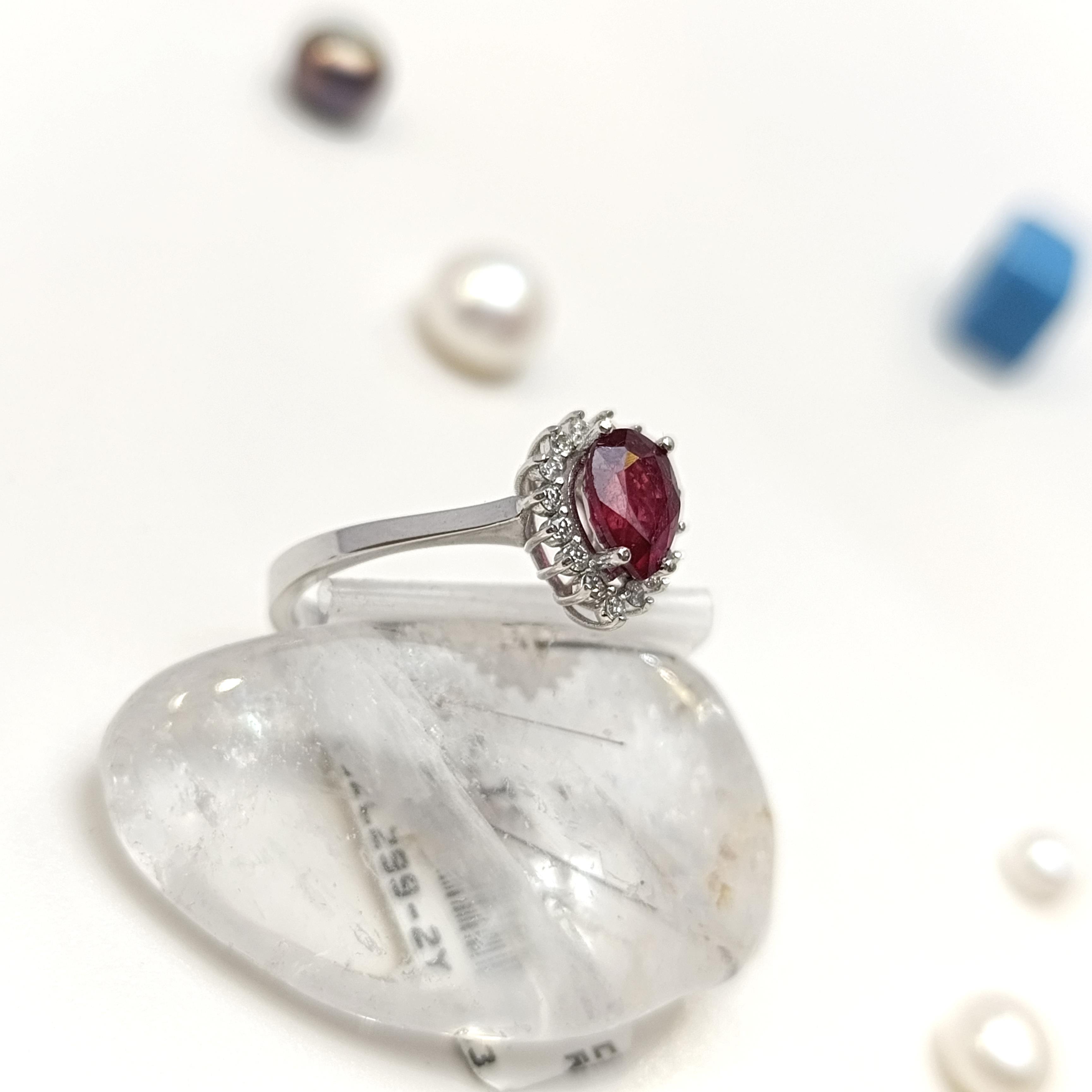 1,01ct Yakut Pırlanta Damla Taşlı  Yüzük 14 Ayar Altın HD VİDEOLU