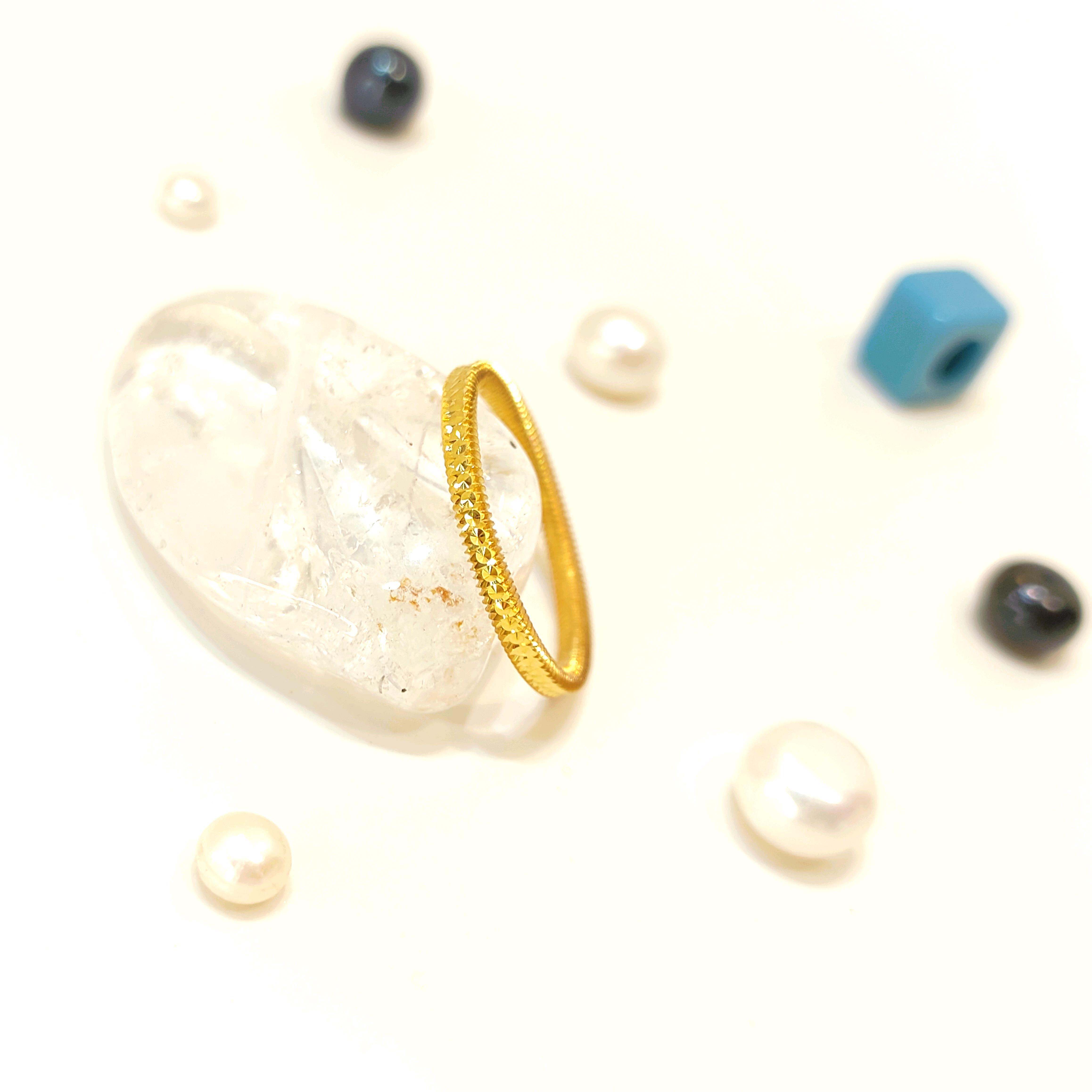 2mm Yuvarlak Kalemli Ajda Alyans 14 Ayar Altın HD VİDEOLU