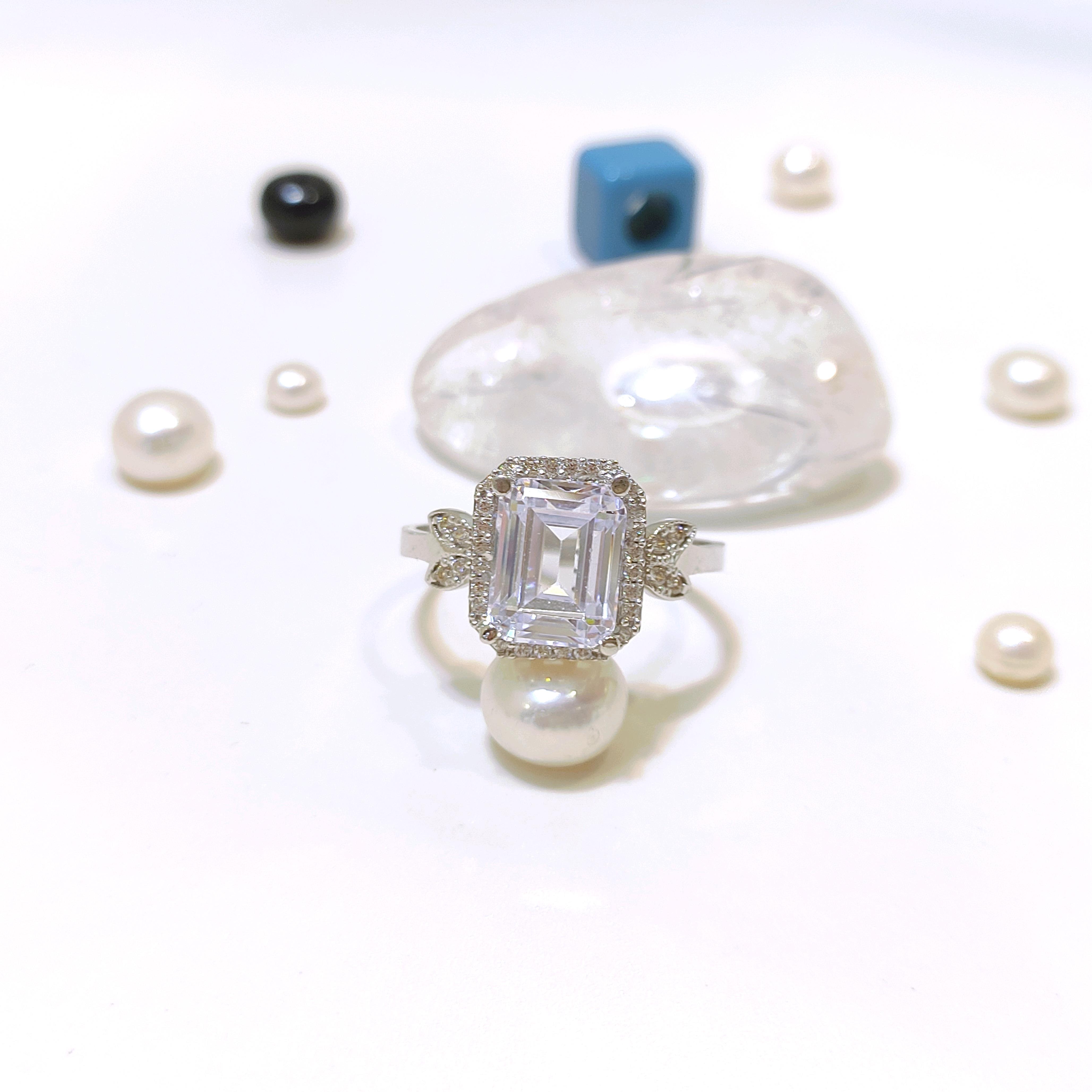 Baget Taşlı Yüzük 14 Ayar Altın HD VİDEOLU